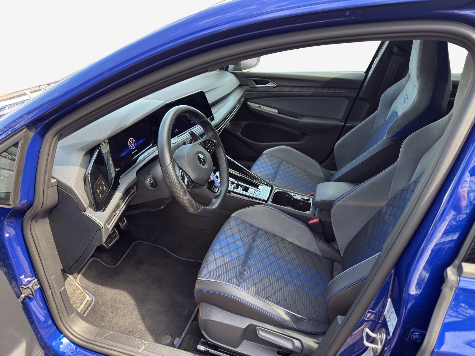 VW Golf 2.0 TSI R DSG 4Motion-image-7