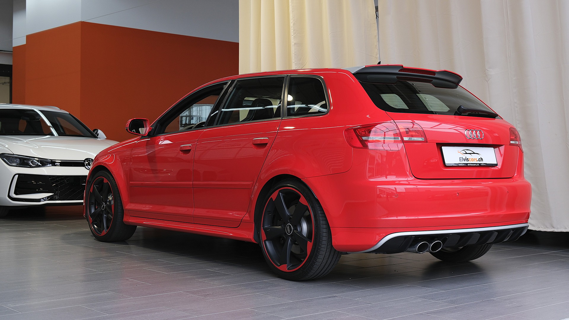 AUDI RS3 Sportback 2.5 TFSI quattro S-tronic-image-11