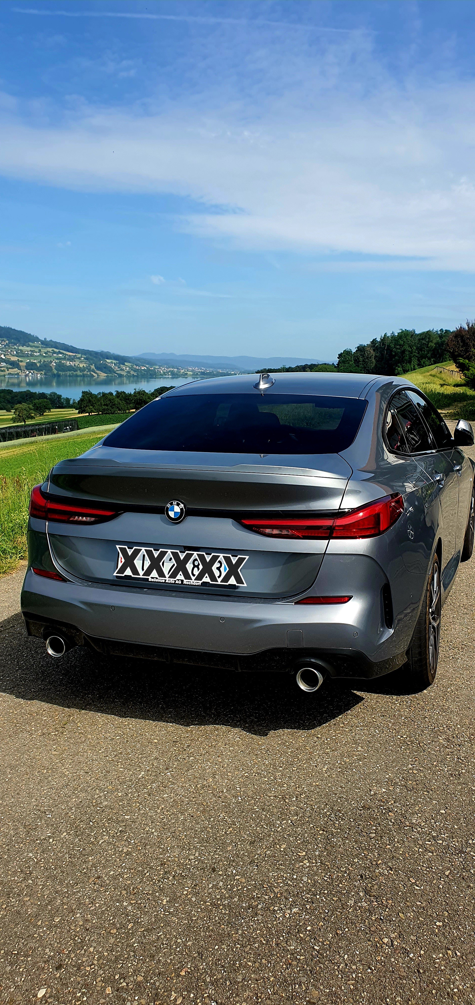 BMW 220i xDrive-image-0