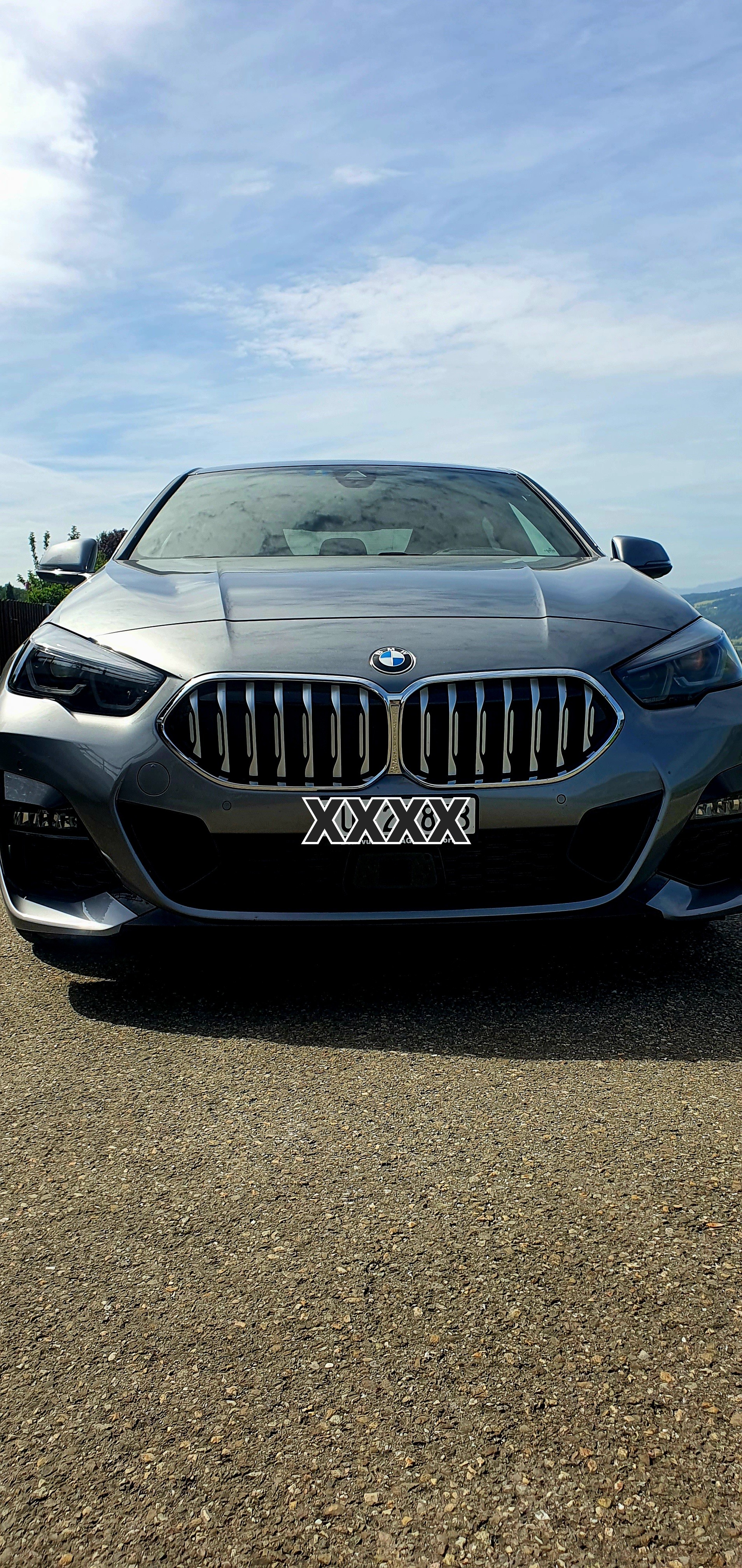 BMW 220i xDrive-image-1