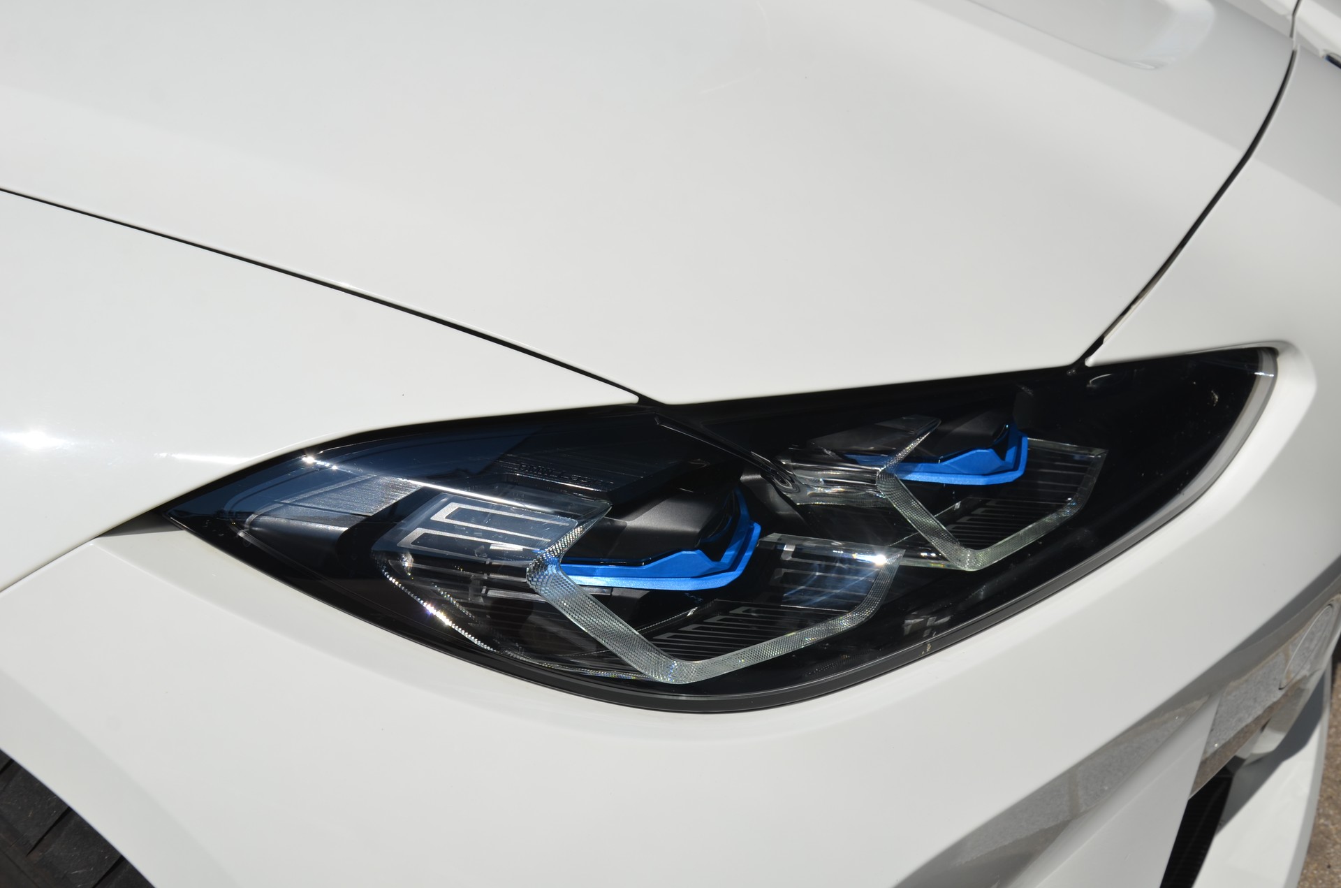 BMW M3 Competition M xDrive-image-14