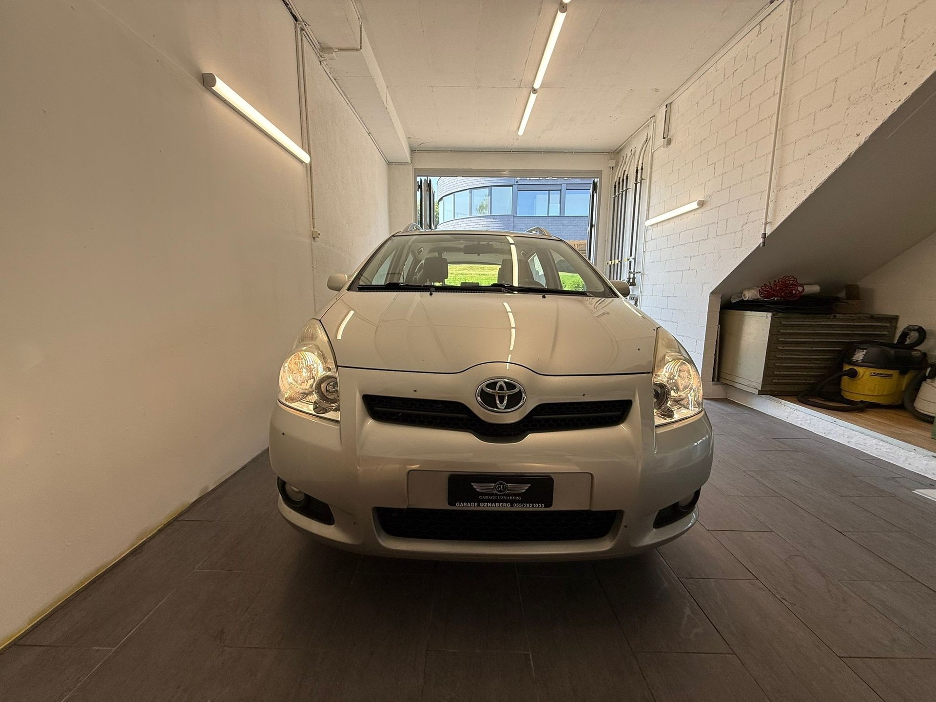 TOYOTA Corolla Verso 2.2 D-4D Linea Sol 7 Plätzer-image-7