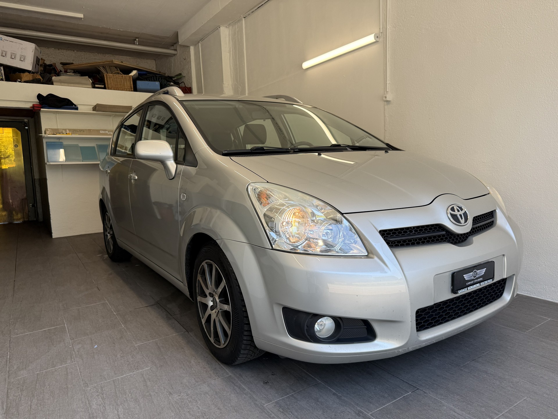 TOYOTA Corolla Verso 2.2 D-4D Linea Sol 7 Plätzer-image-6