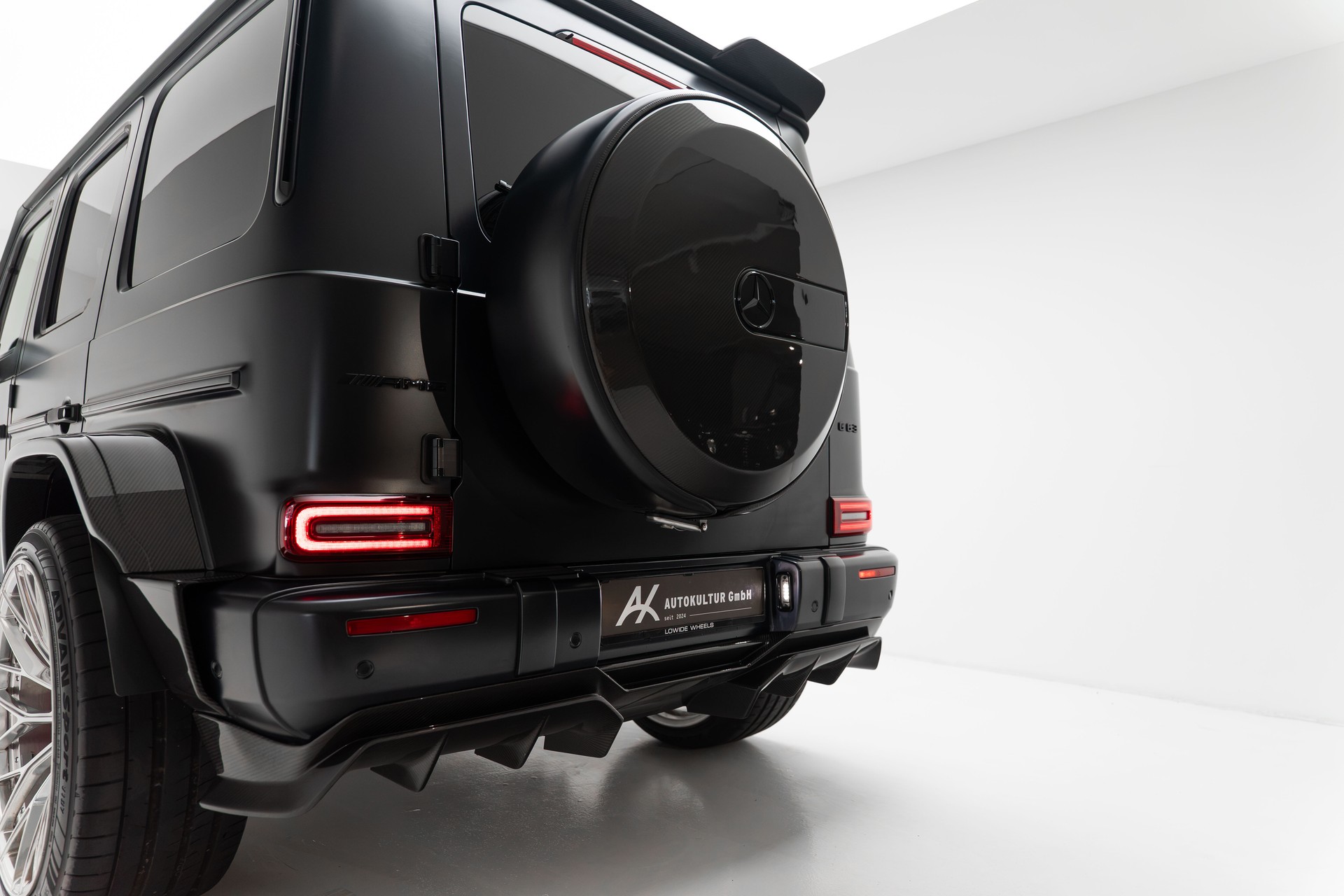 MERCEDES-BENZ G 63 AMG Speedshift Plus G-Tronic - CT Carbon-image-17