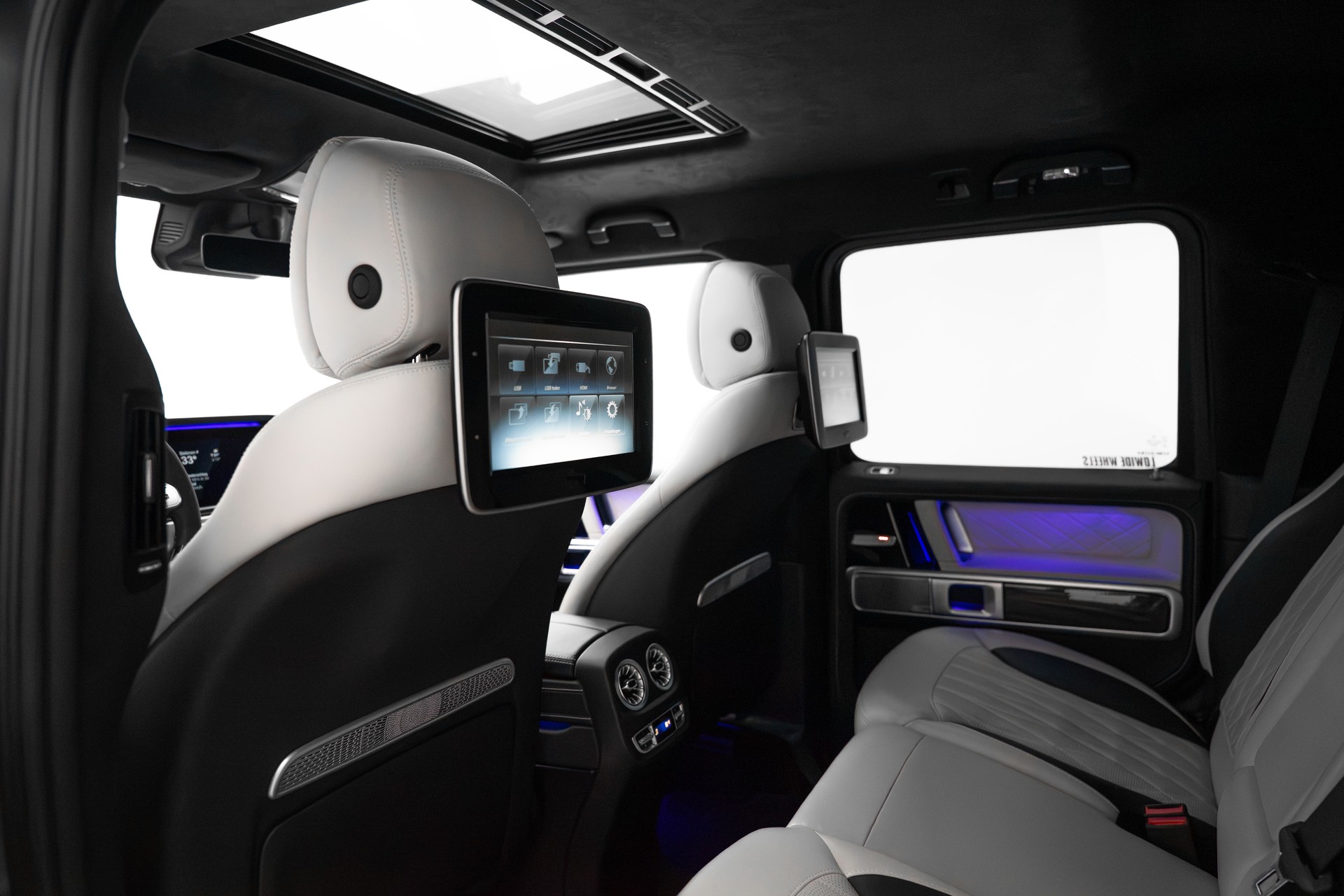 MERCEDES-BENZ G 63 AMG Speedshift Plus G-Tronic - CT Carbon-image-25