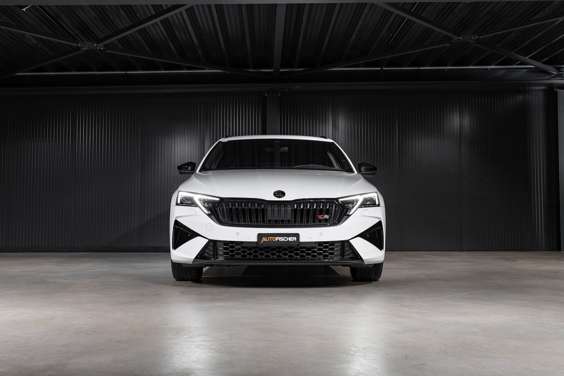 SKODA Octavia Combi 2.0 TSI DSG RS-showroom-element-3