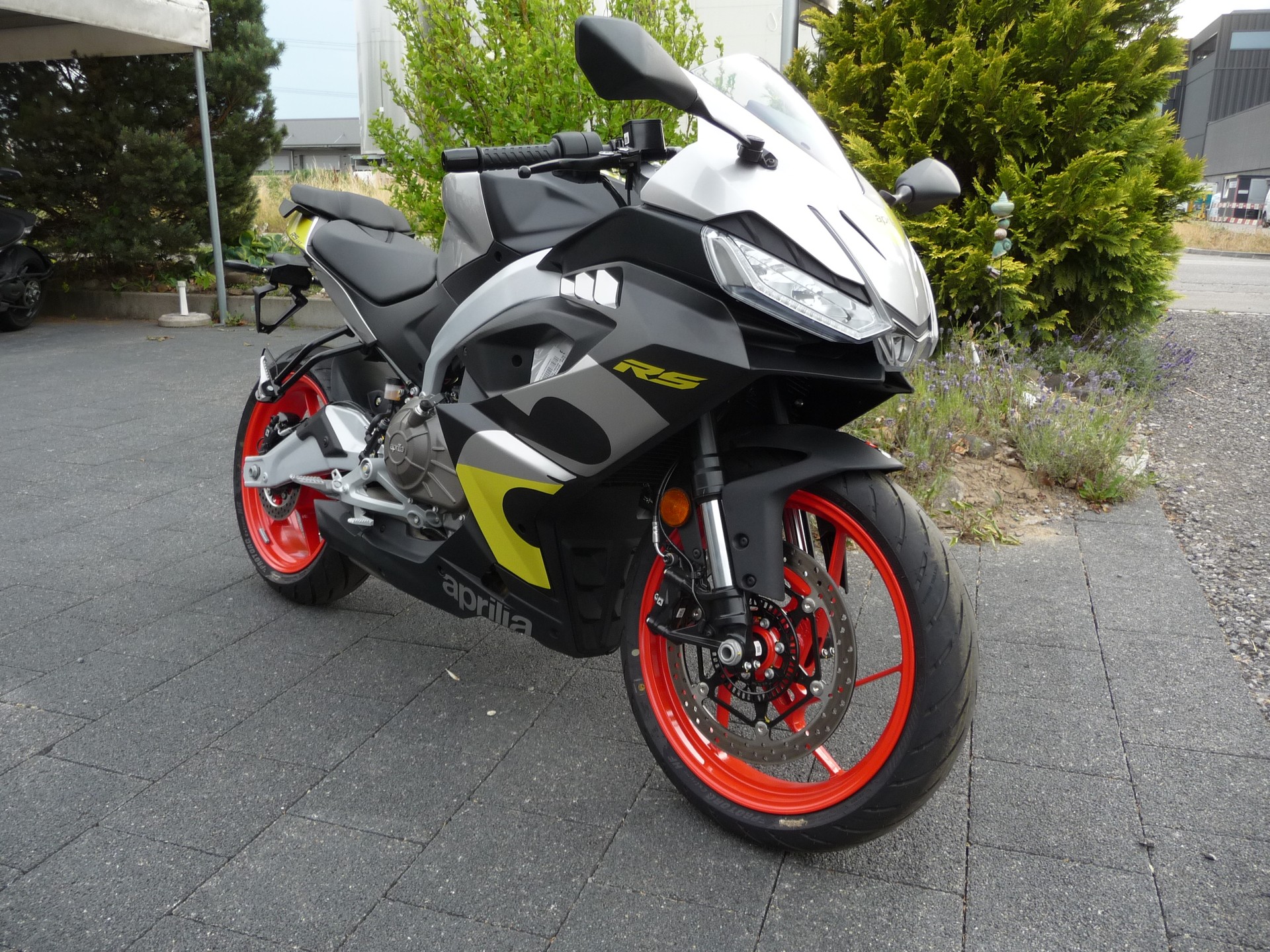 APRILIA RS 457 (35kW)-showroom-element-2