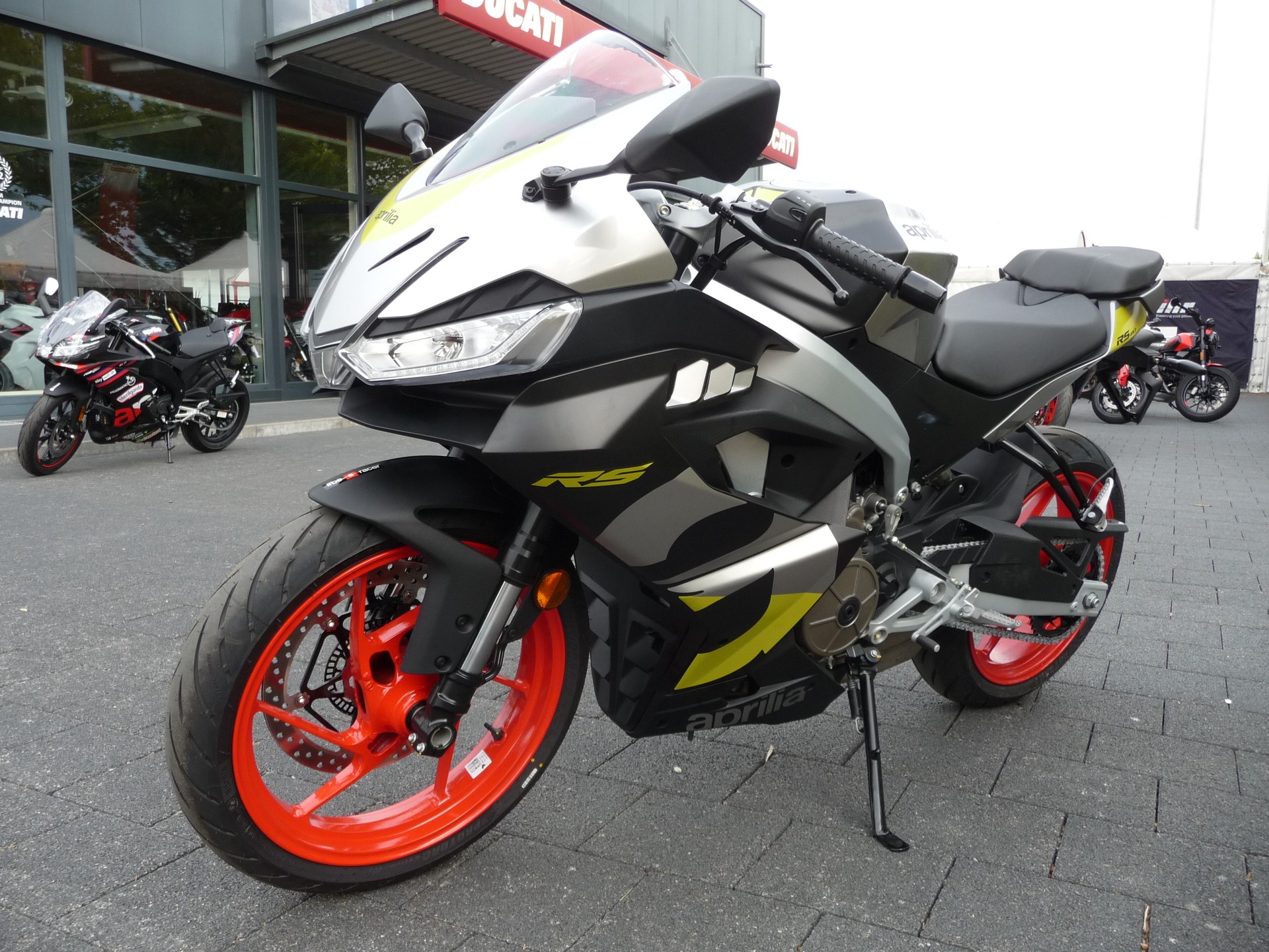 APRILIA RS 457 (35kW)-showroom-element-3