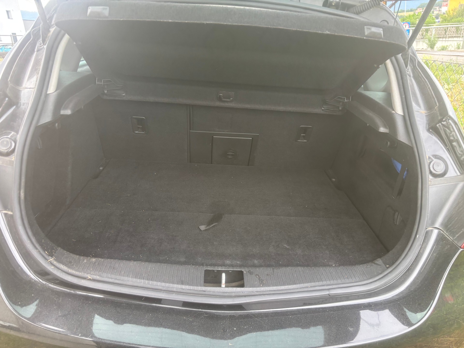 OPEL Astra 2.0 CDTi Sport-image-9