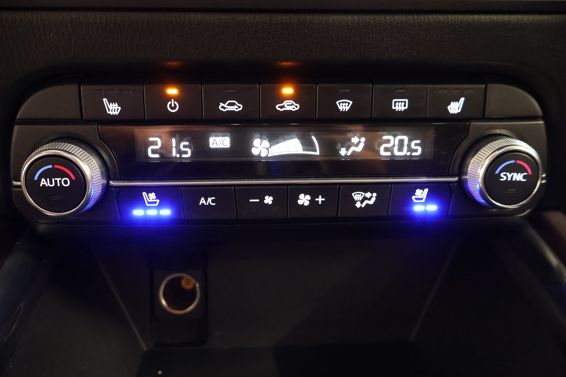 MAZDA CX-5 SKYACTIV-G 194 Signature AWD Automat-image-24