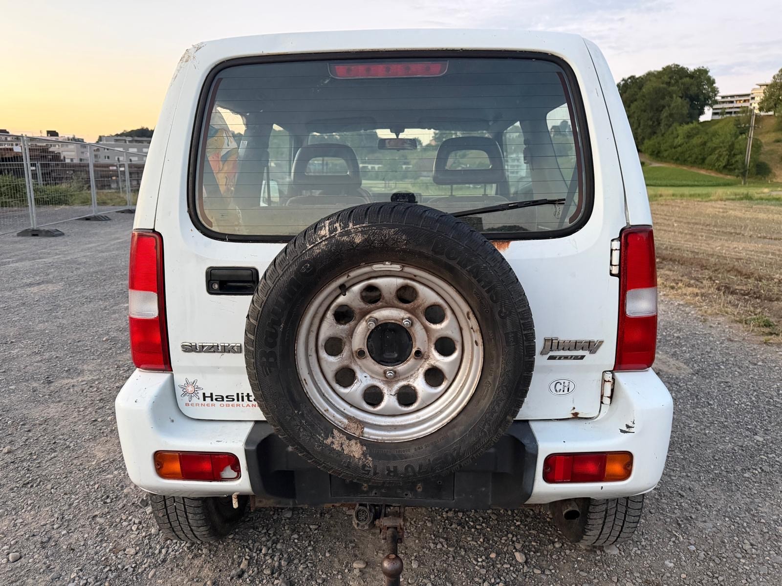 SUZUKI Jimny 1.3 16V JLX-image-6