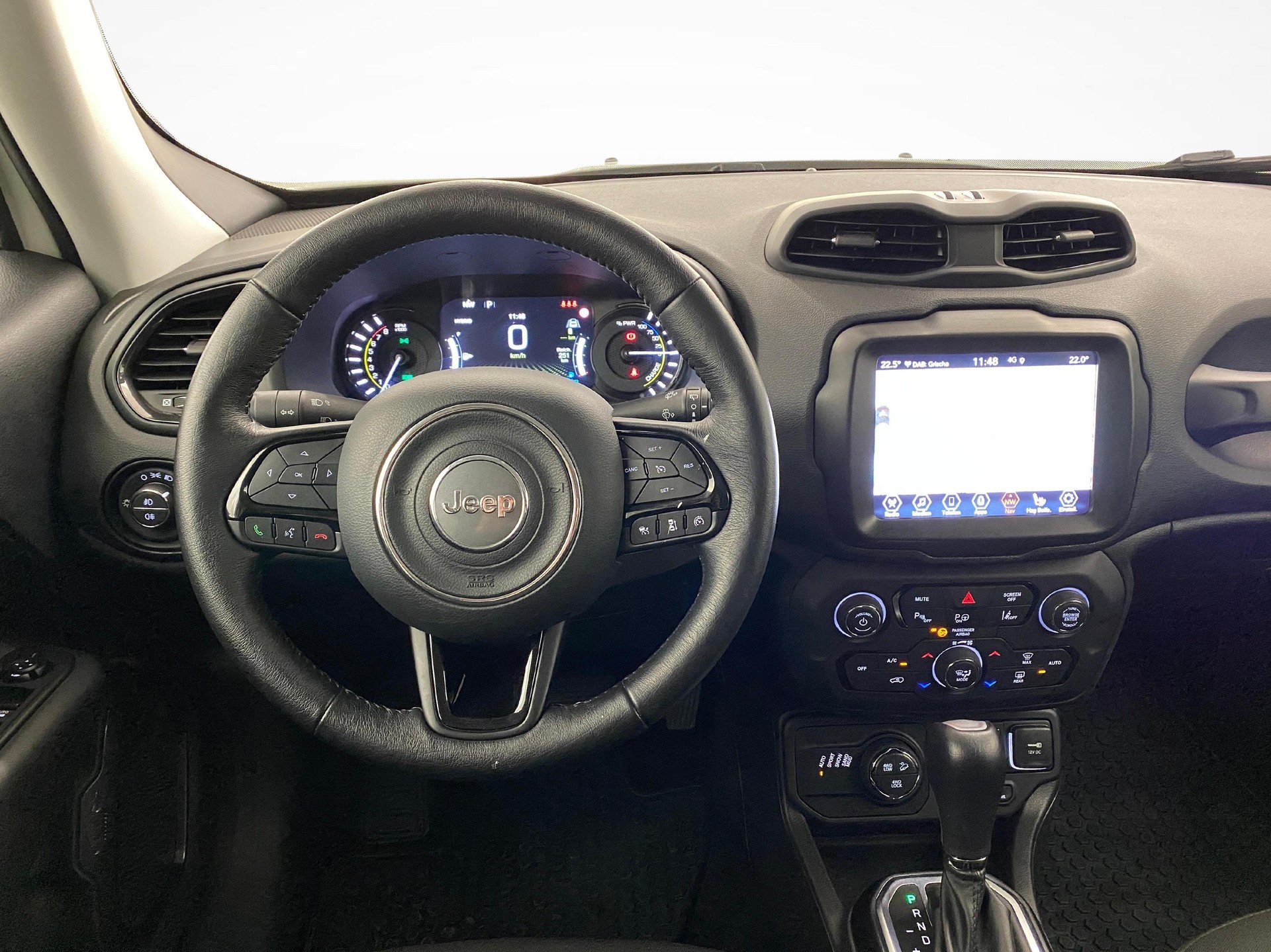 JEEP Renegade 1.3 S 4xe-showroom-element-3