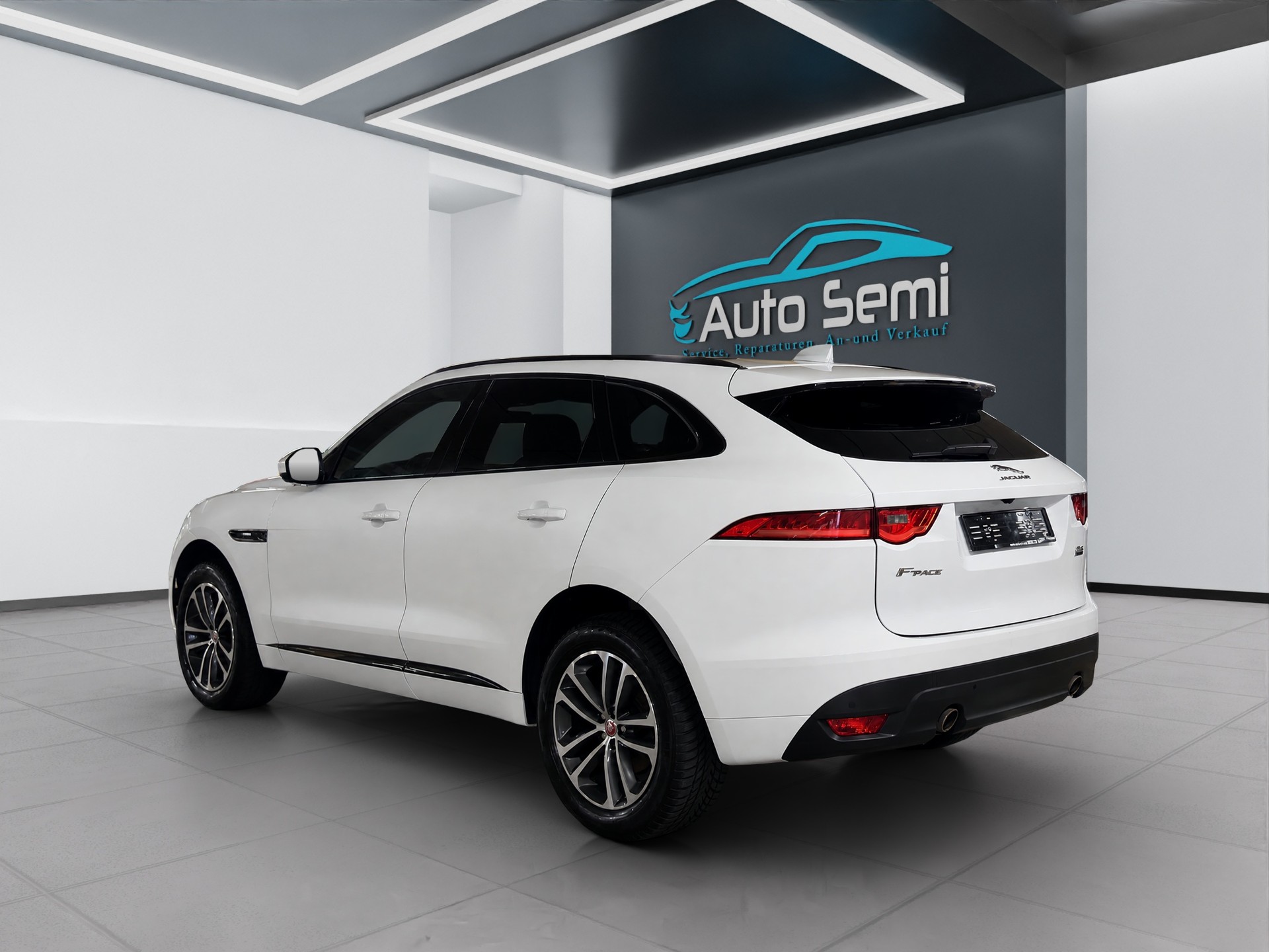 JAGUAR F-Pace 25t 2.0 R-Sport AWD Automatik-showroom-element-2