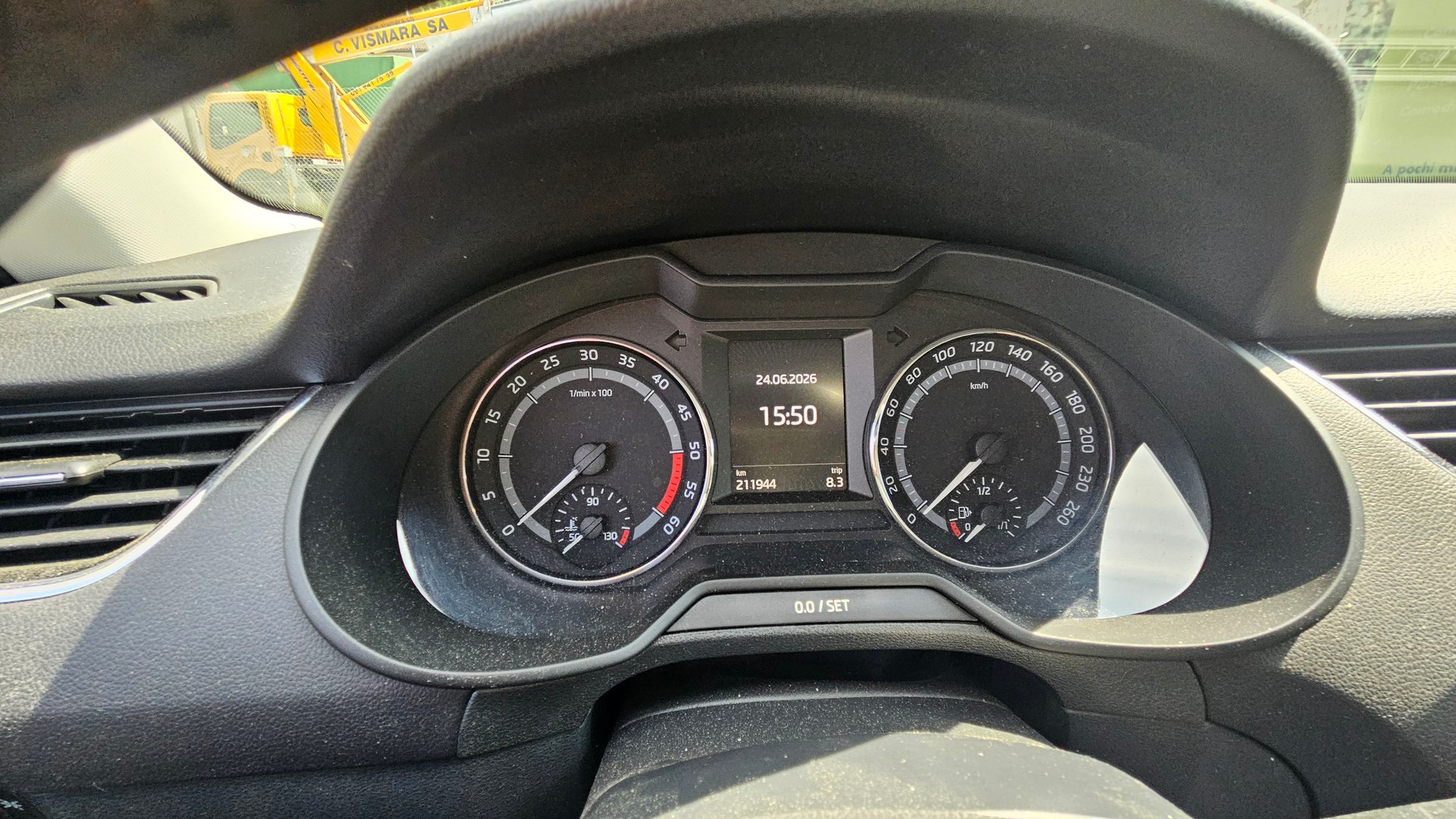 SKODA Octavia Combi 2.0 TDI Scout 4x4 DSG-image-9