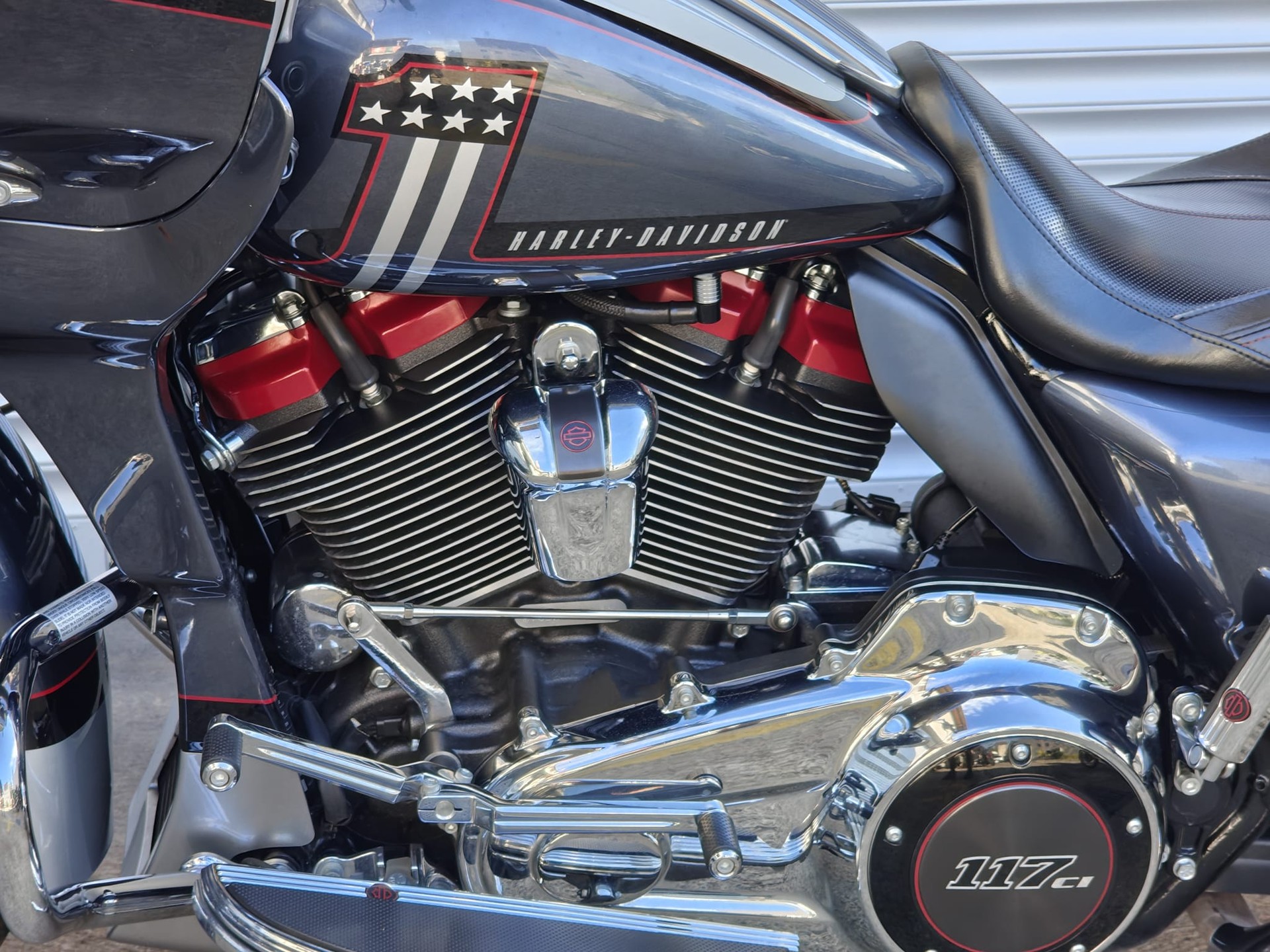 HARLEY-DAVIDSON FLTRXSE Road Glide Special 117 CVO-image-4