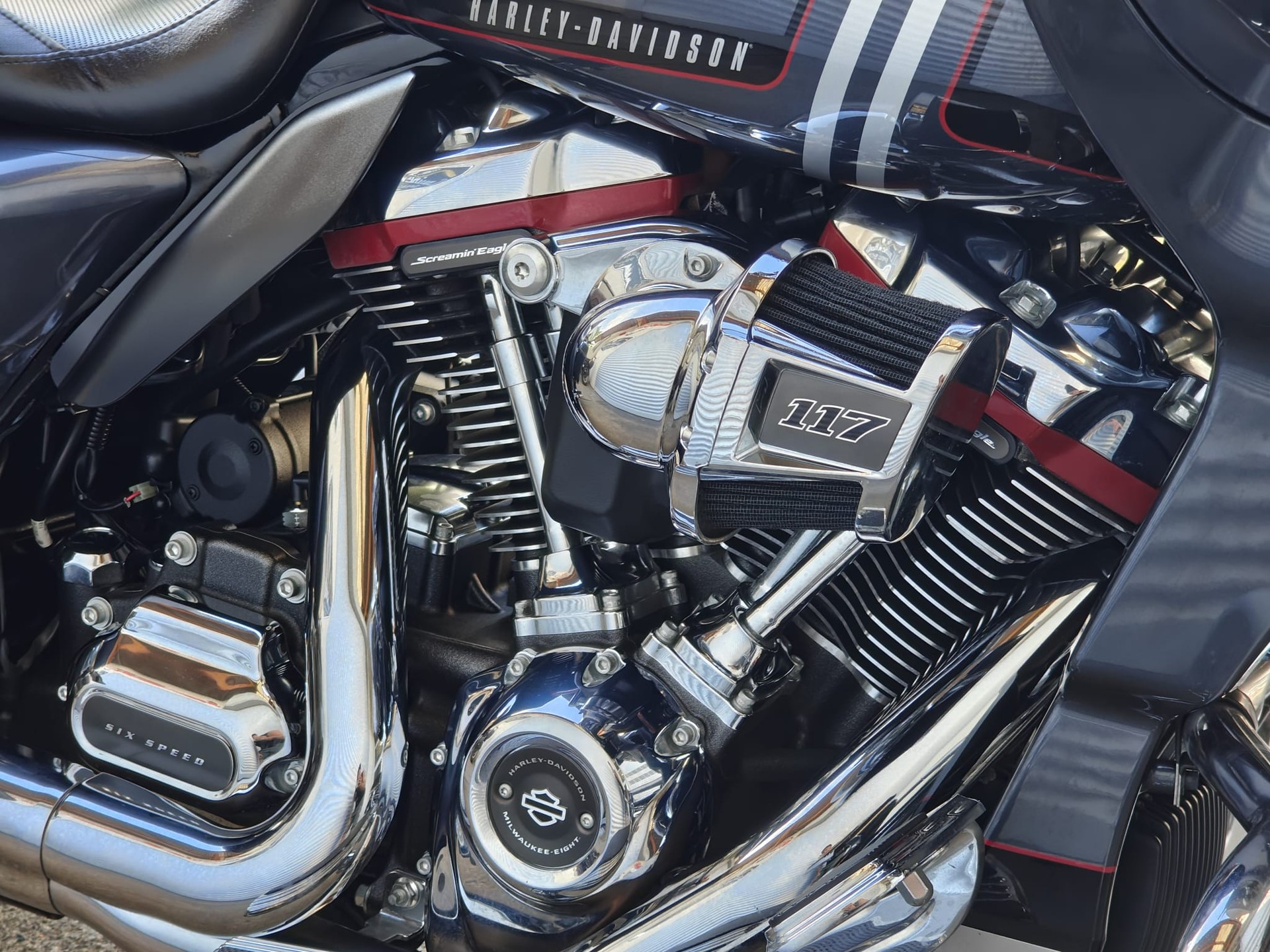HARLEY-DAVIDSON FLTRXSE Road Glide Special 117 CVO-image-2