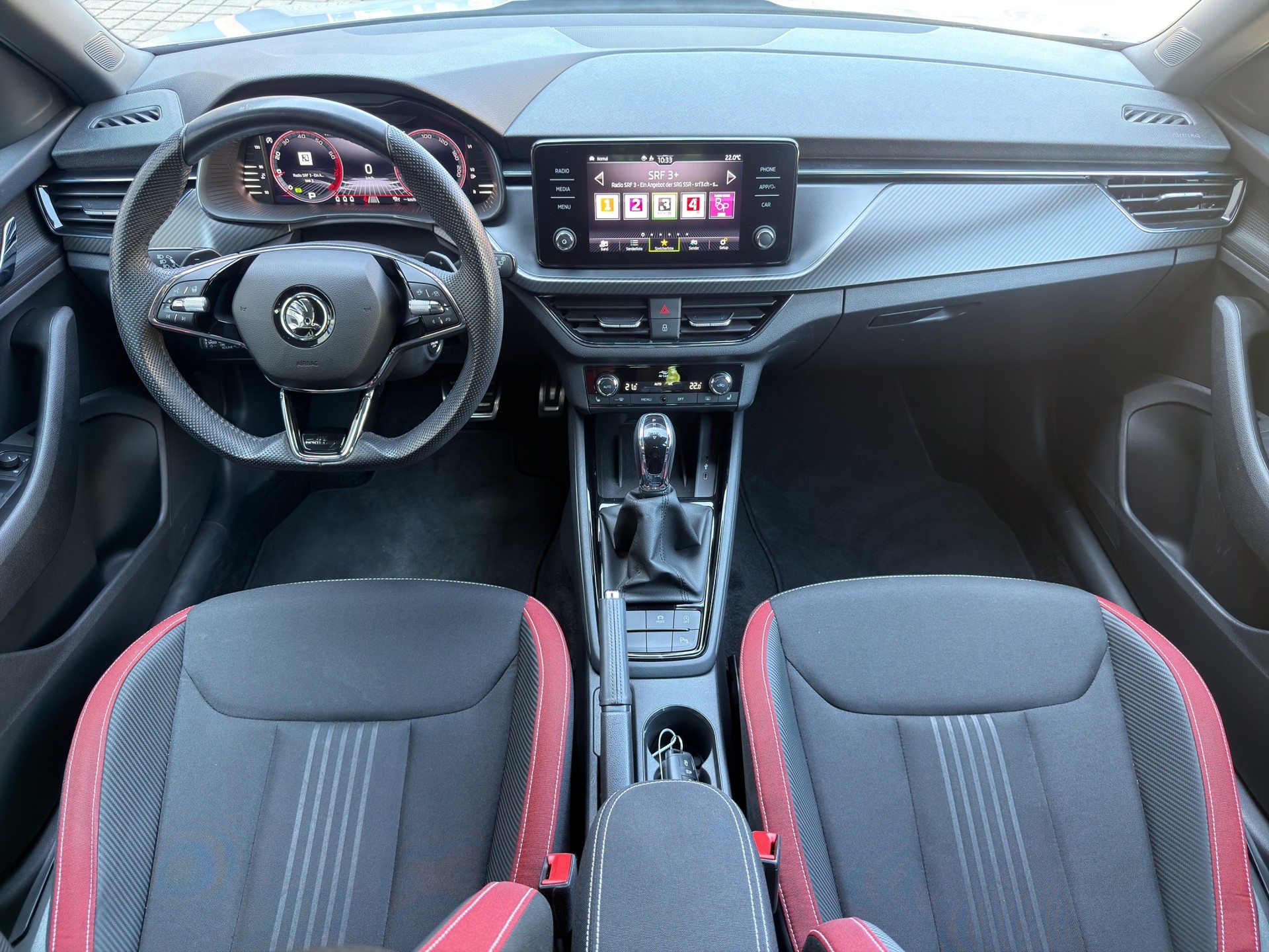 SKODA Kamiq 1.5 TSI Monte Carlo DSG-image-9