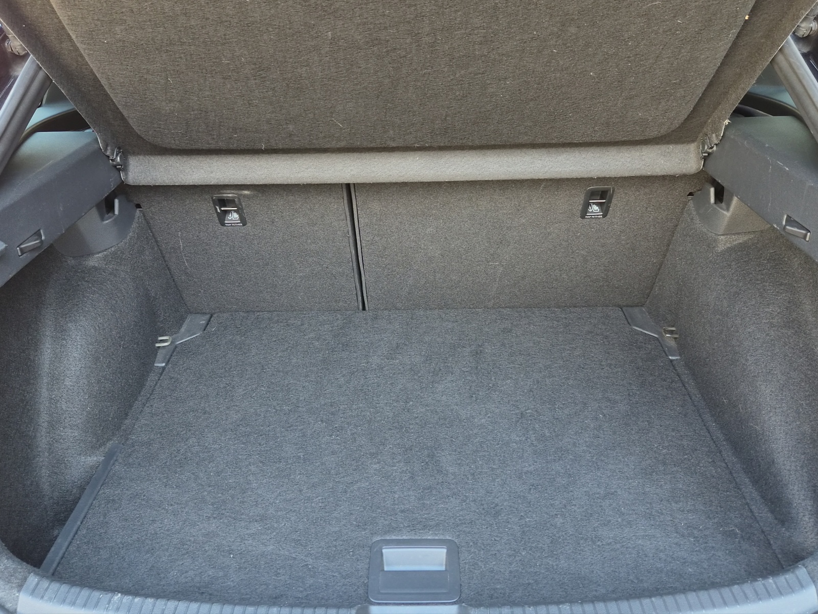 VW Taigo 1.5 TSI R-Line DSG-image-9