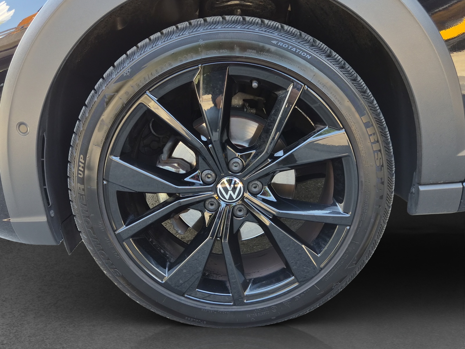VW Taigo 1.5 TSI R-Line DSG-image-11