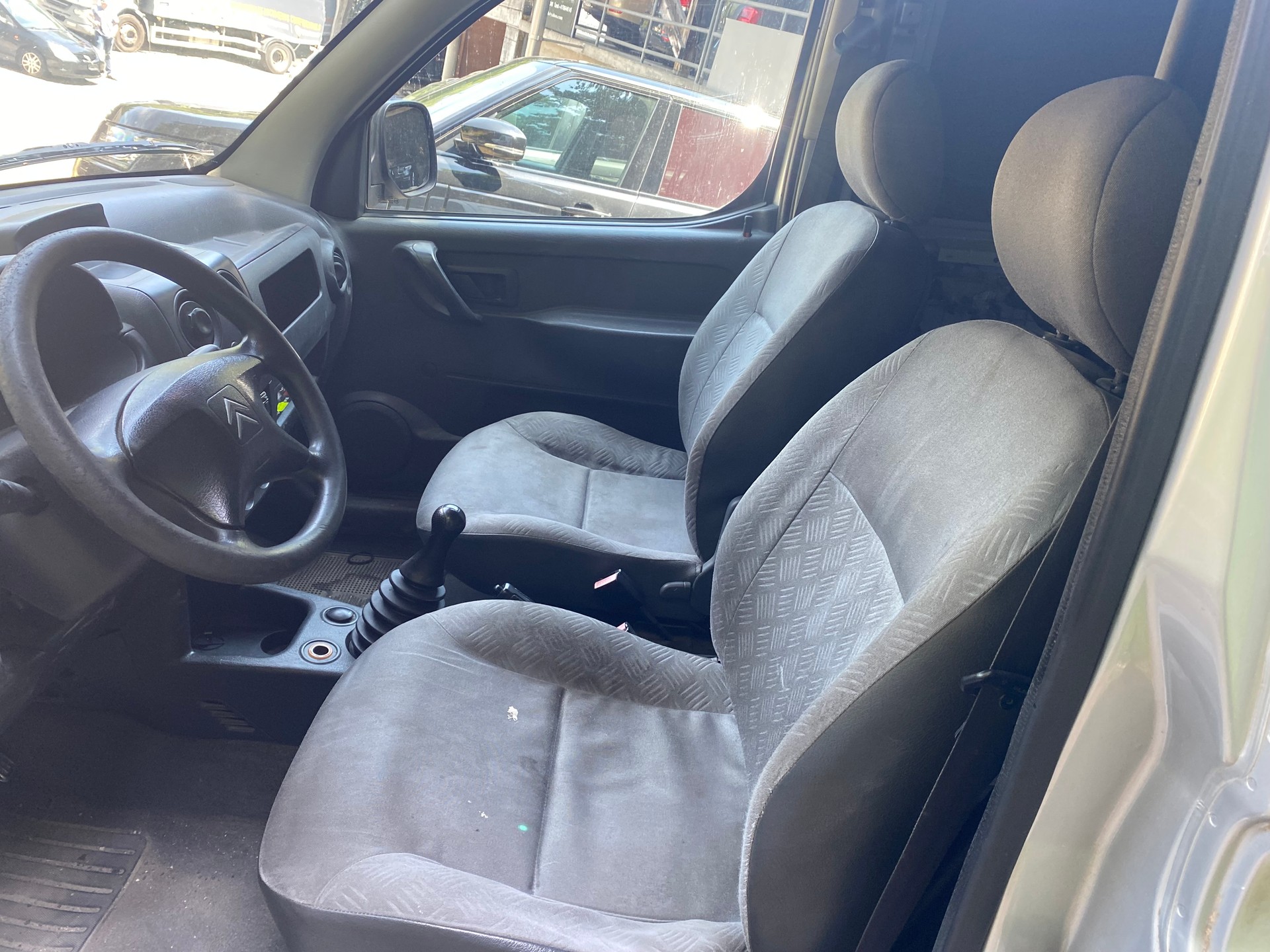 CITROEN Berlingo 1.4 600-image-4
