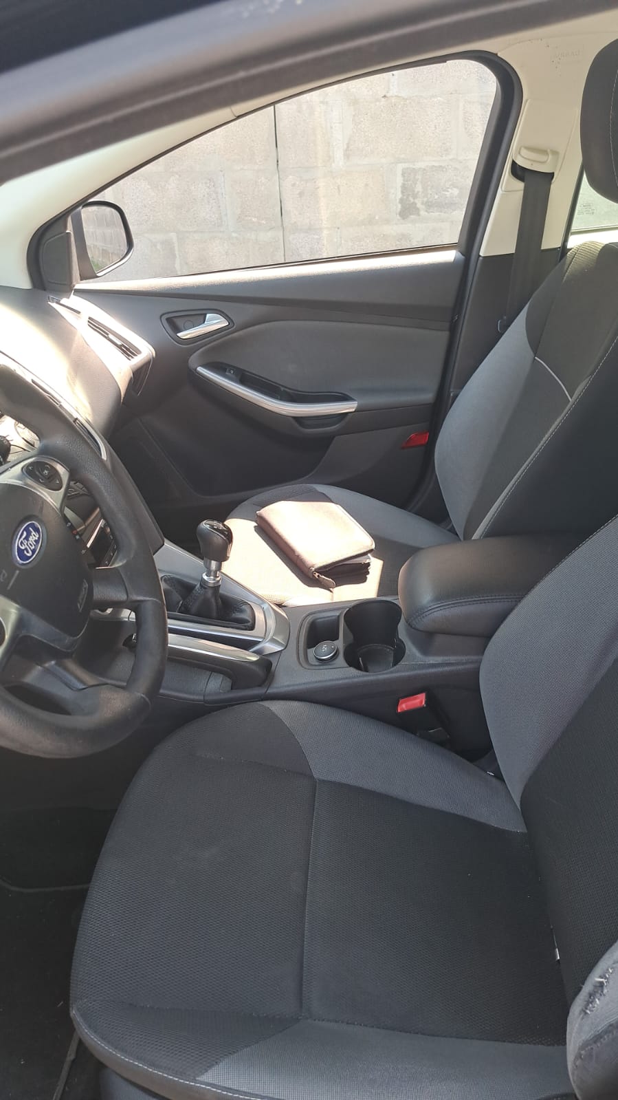 FORD Focus 1.6 TDCi Titanium-image-7
