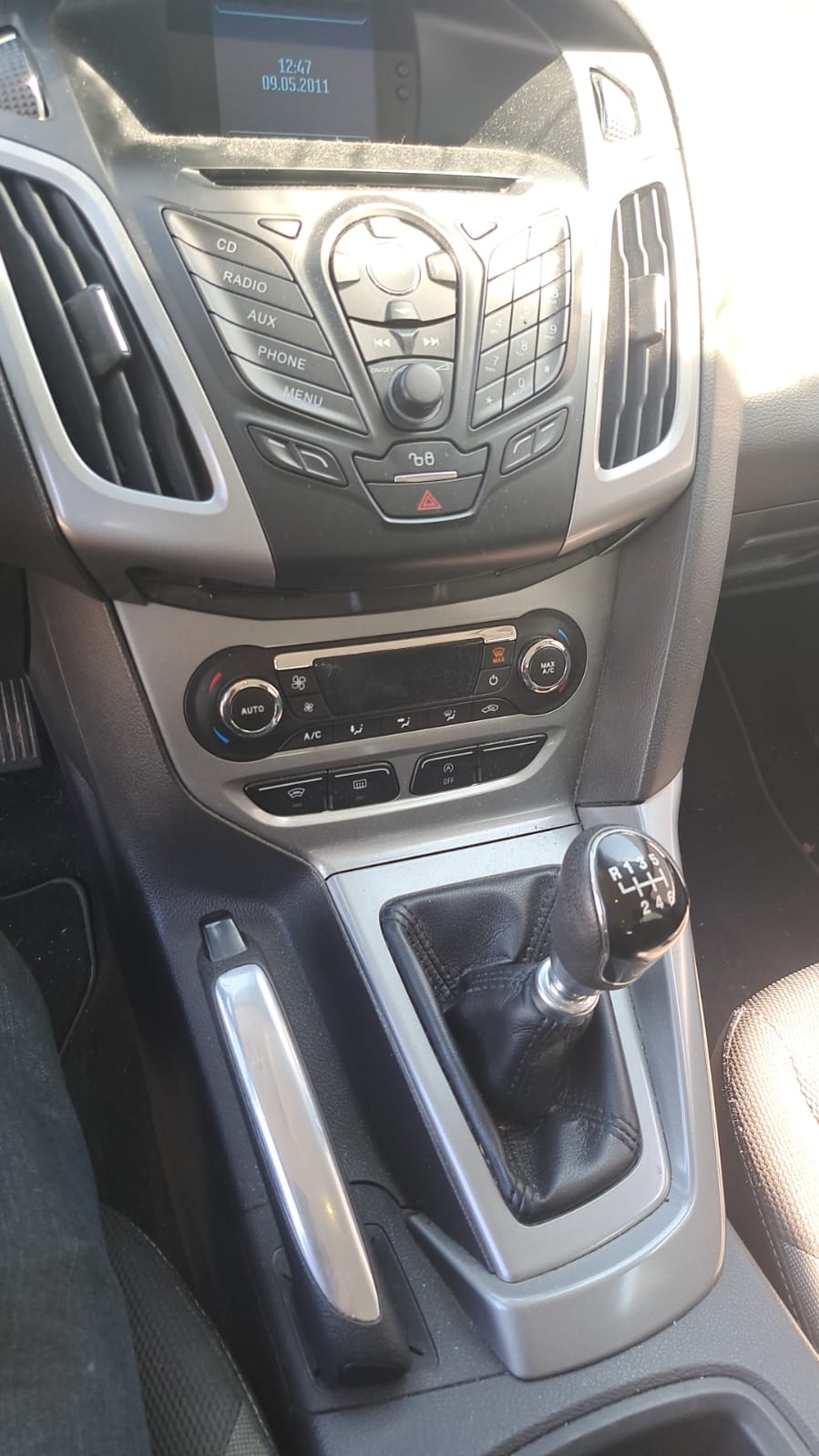FORD Focus 1.6 TDCi Titanium-image-13