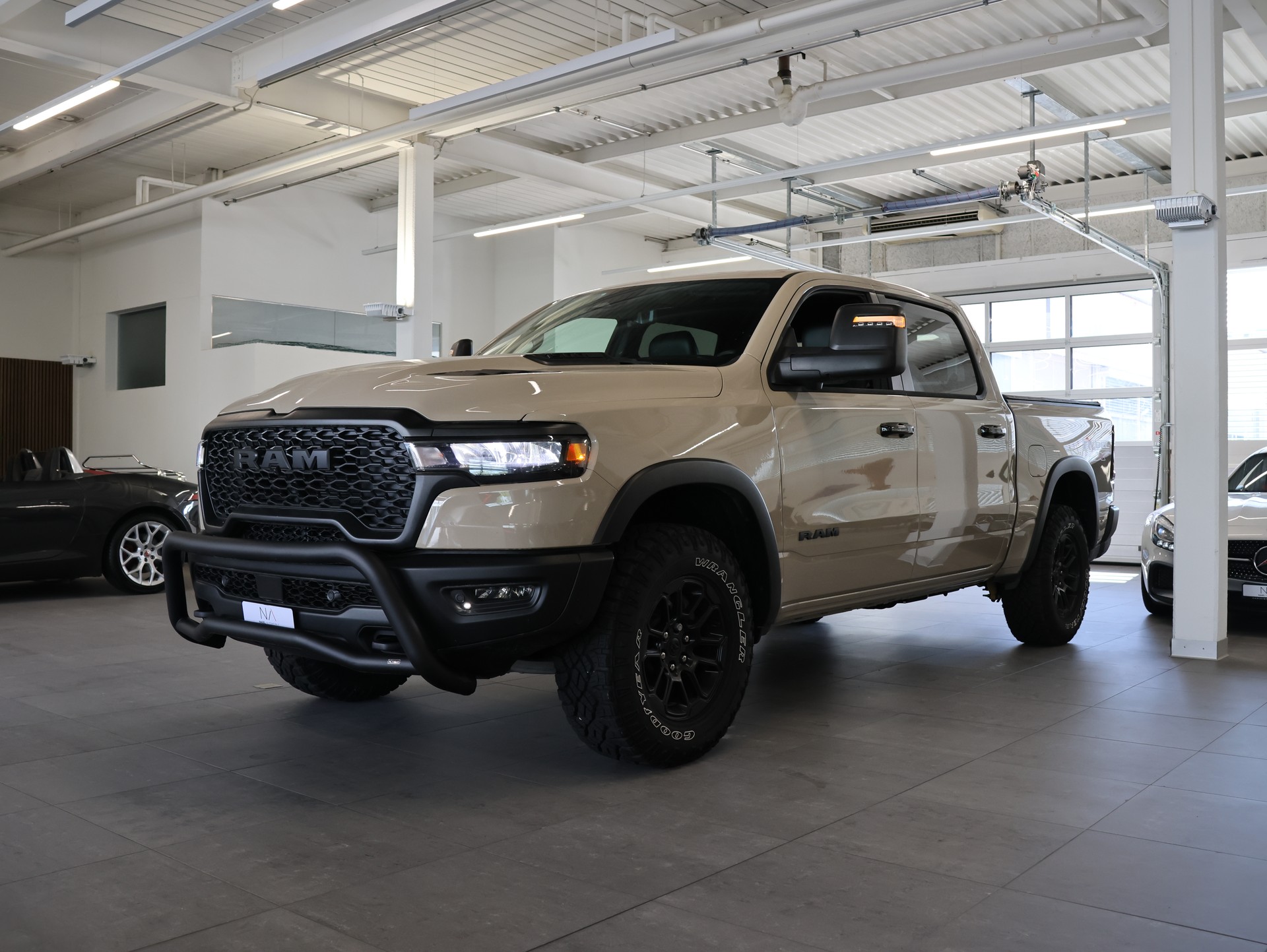 DODGE Dodge Ram 1500 *Panoramadach* *Harman Kardon* *360 Kamera*-image-3