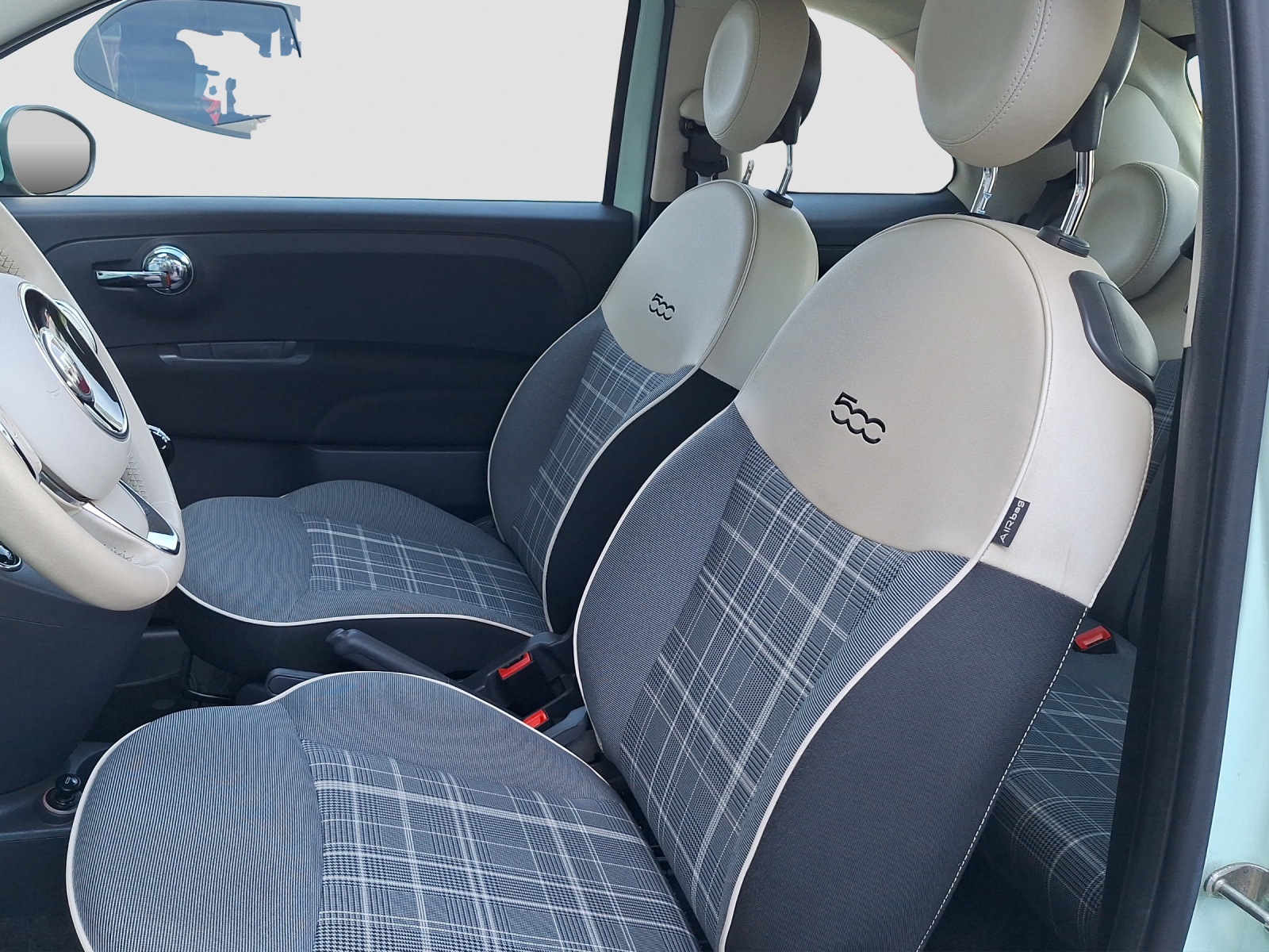 FIAT 500 C 0.9 T TwinAir Pop Star-image-9