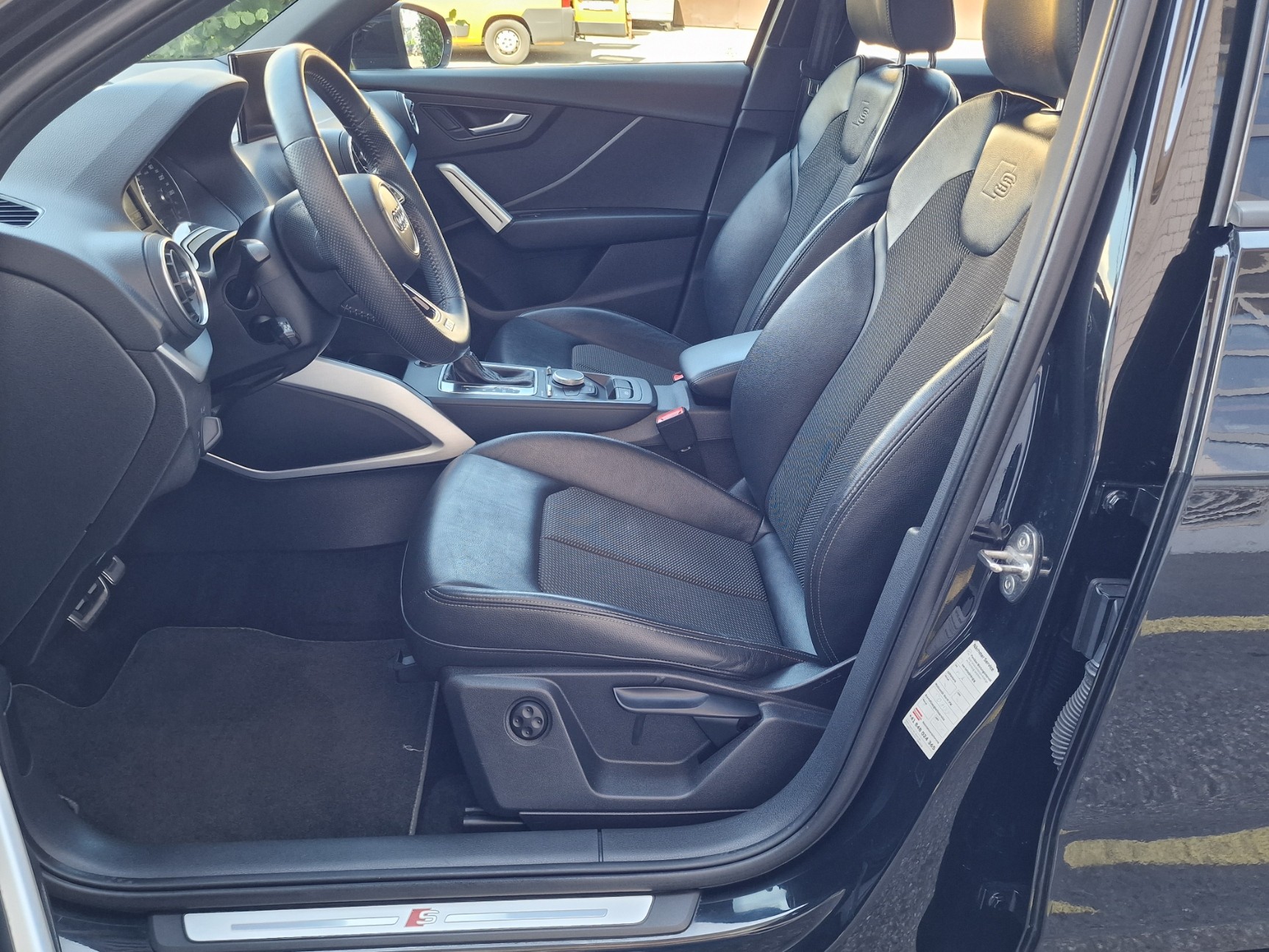 AUDI Q2 35 TFSI Sport S-tronic-image-7