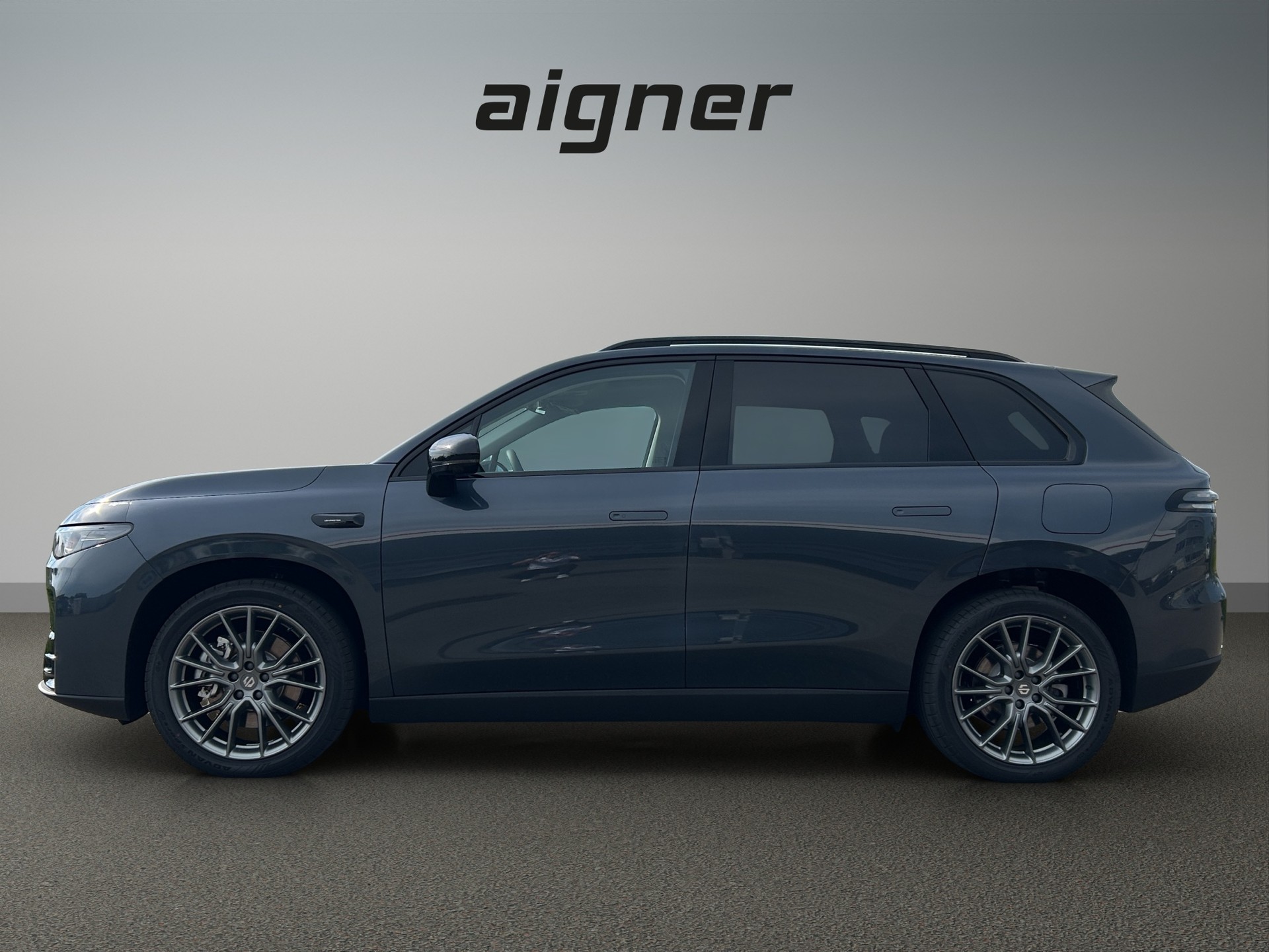 LEAPMOTOR C10 EV AWD-image-1