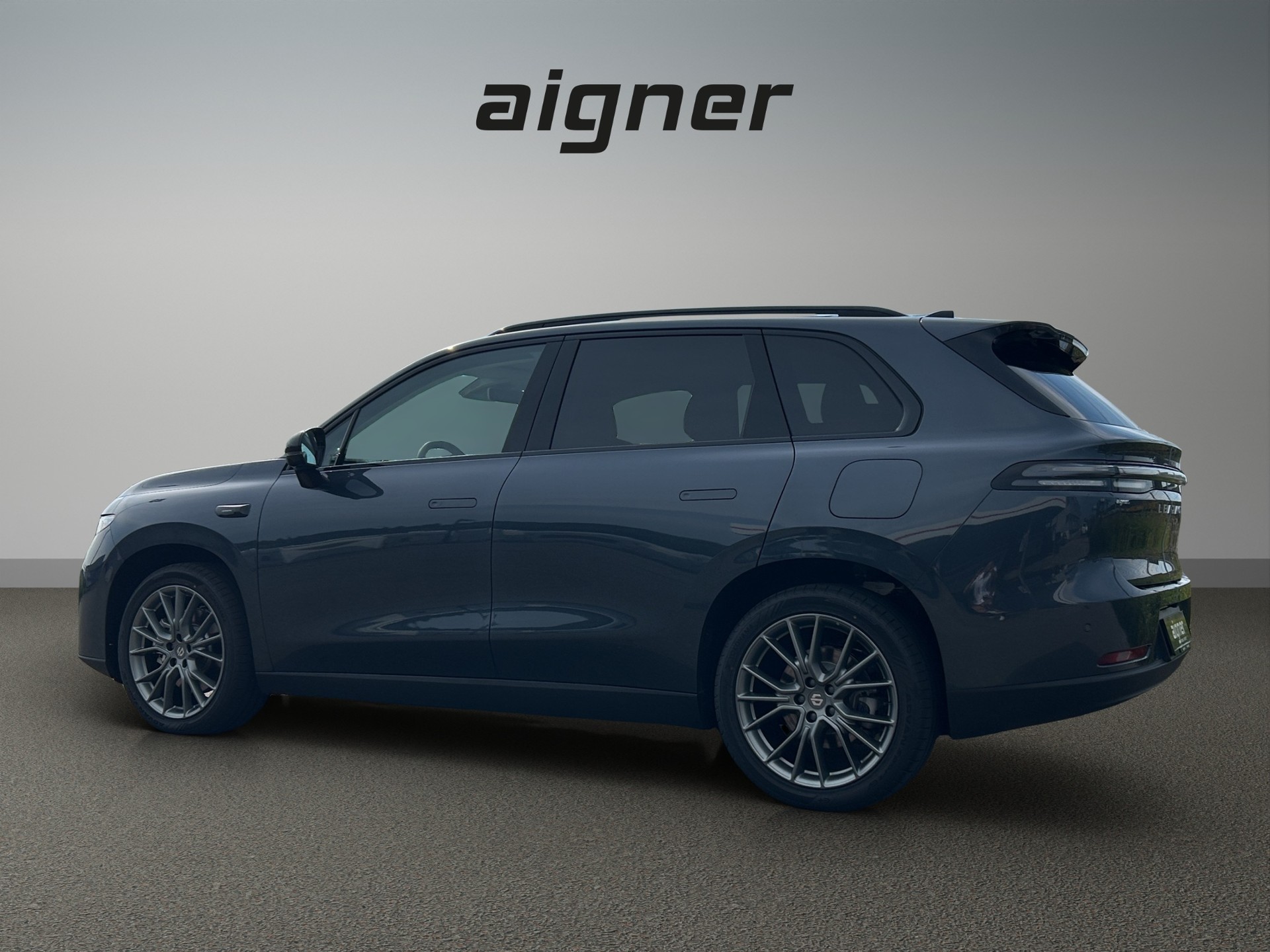 LEAPMOTOR C10 EV AWD-image-2