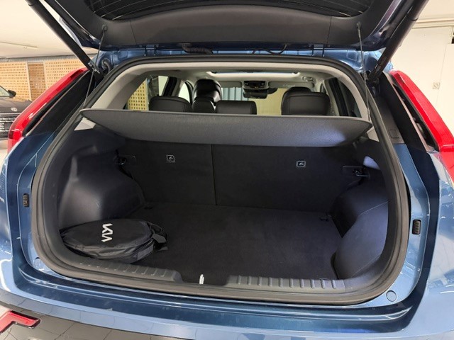 KIA Niro 1.6GDi Plug-in Hybrid Style DCT-image-8