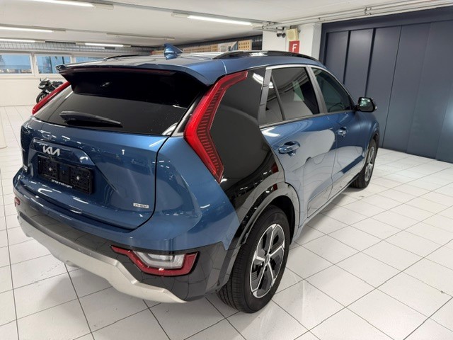 KIA Niro 1.6GDi Plug-in Hybrid Style DCT-image-4