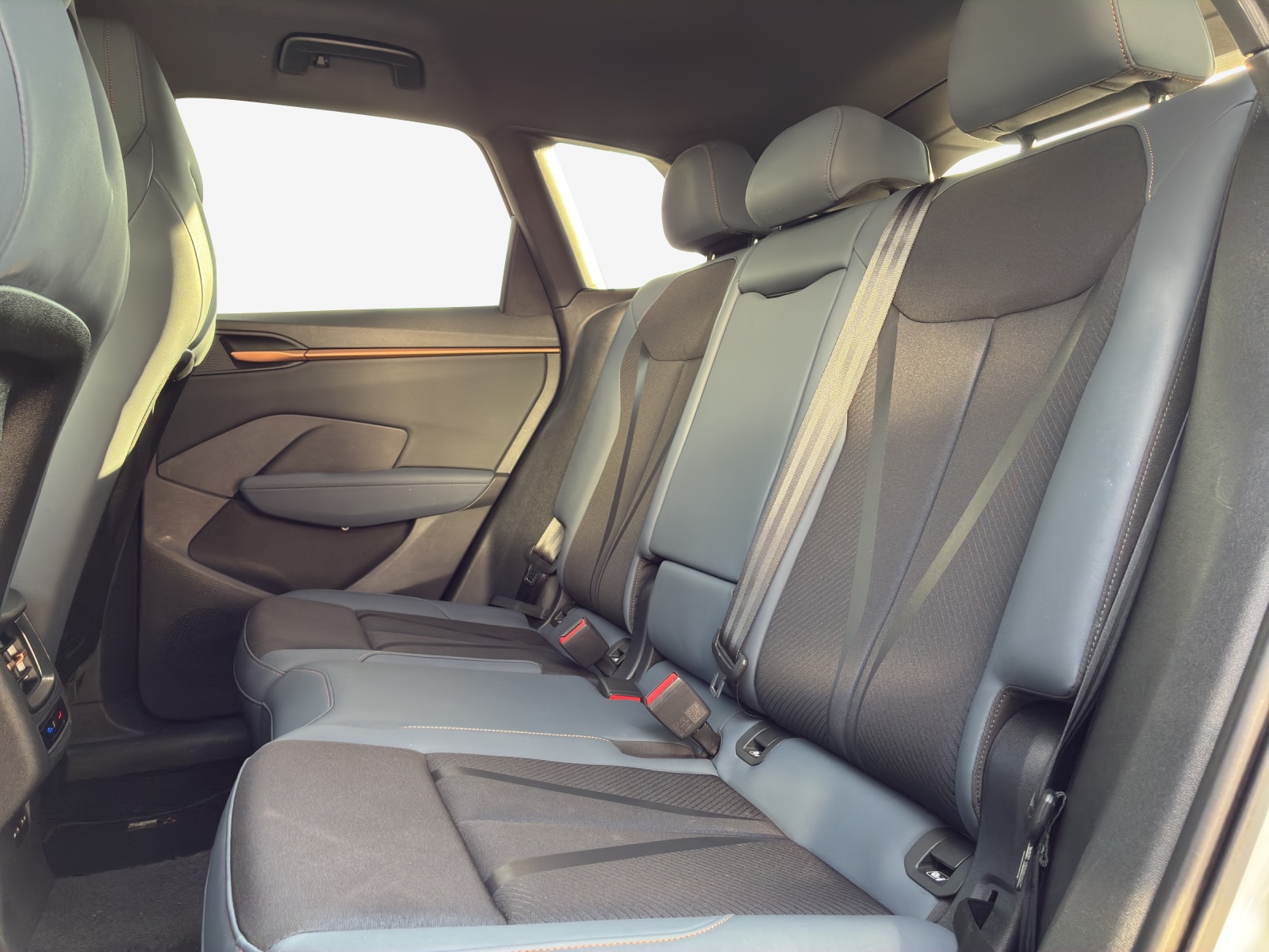 CUPRA Terramar 2.0 TSI DSG 4Drive VZ-image-11