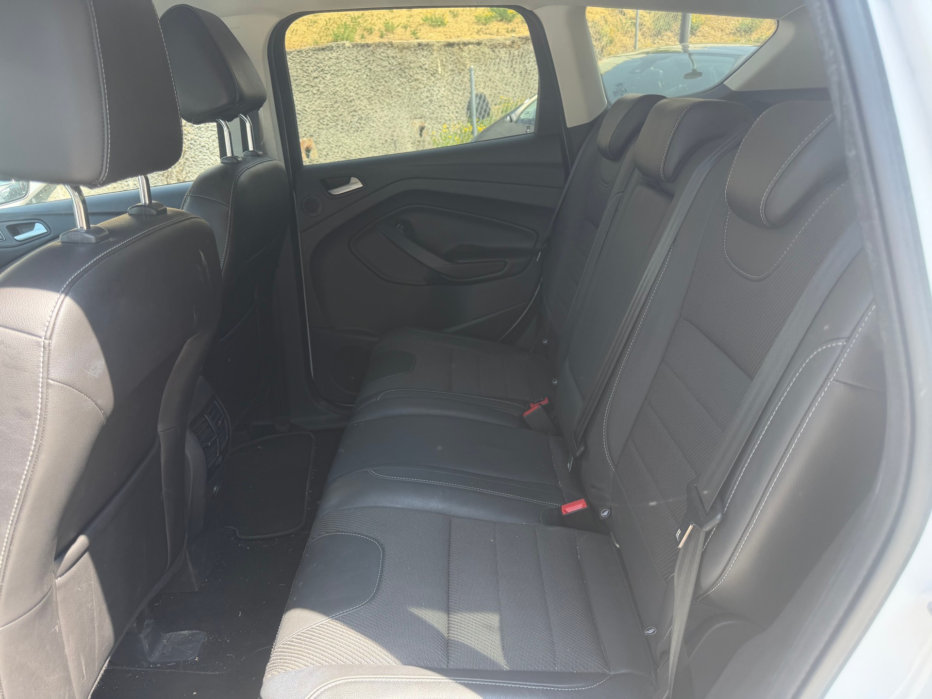FORD Kuga 2.0 TDCi Titanium S 4WD PowerShift-image-7