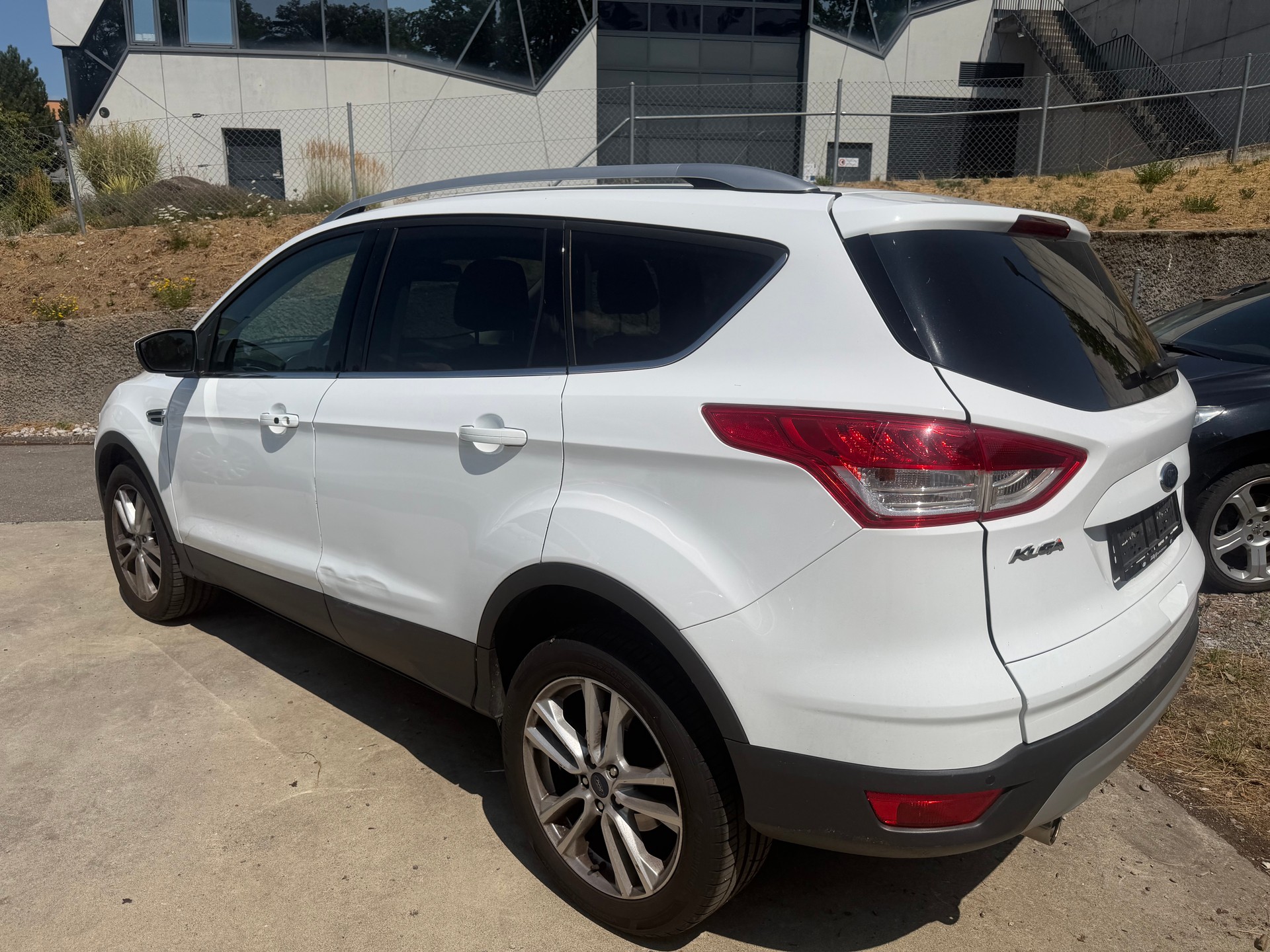 FORD Kuga 2.0 TDCi Titanium S 4WD PowerShift-image-3
