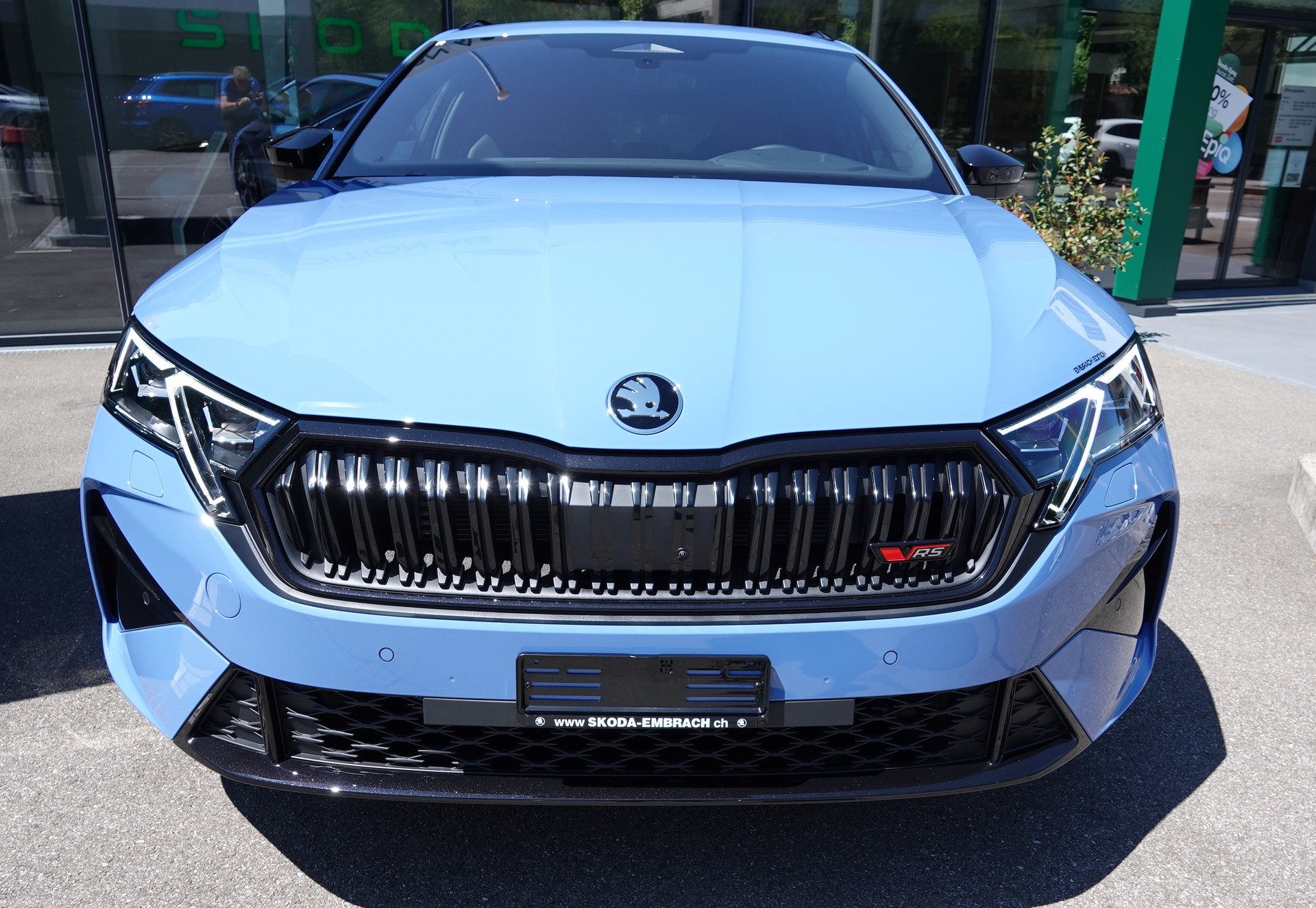 SKODA Octavia Combi 2.0 TSI RS 30 Years Edition DSG-image-1