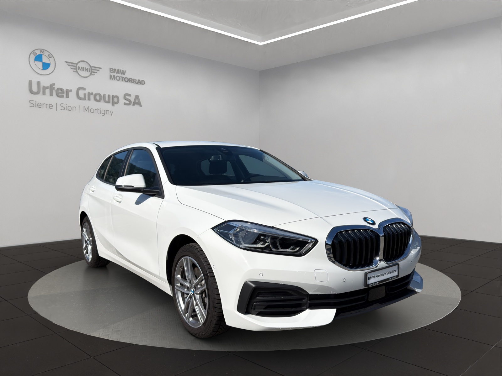 BMW 118i Steptronic (CH)-image-5