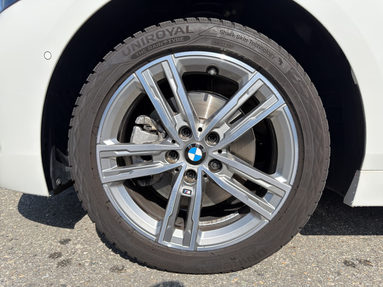 BMW 118i Steptronic (CH)-image-7
