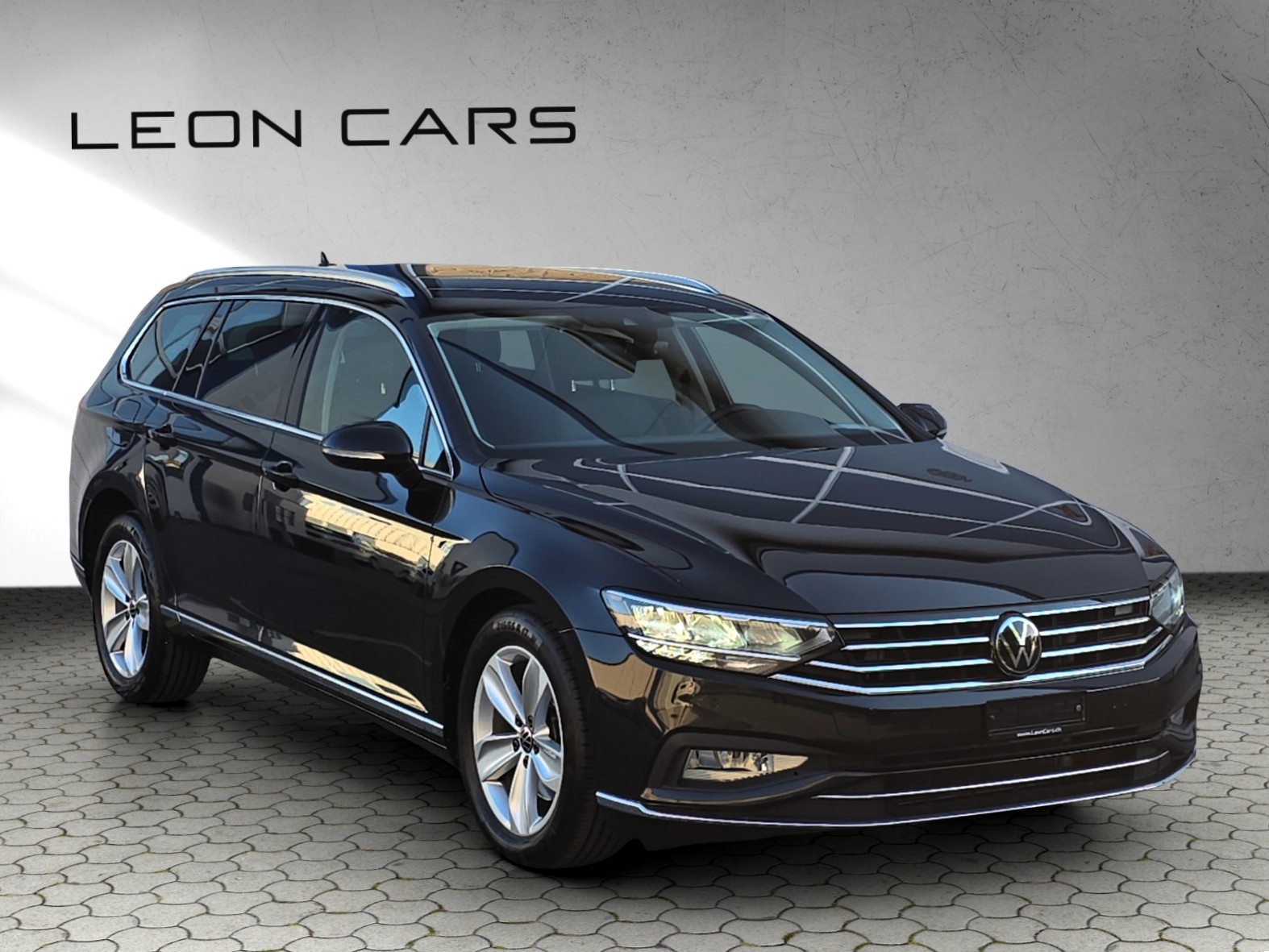 VW Passat 2.0 TDI BMT Elegance 4Motion DSG-showroom-element-2