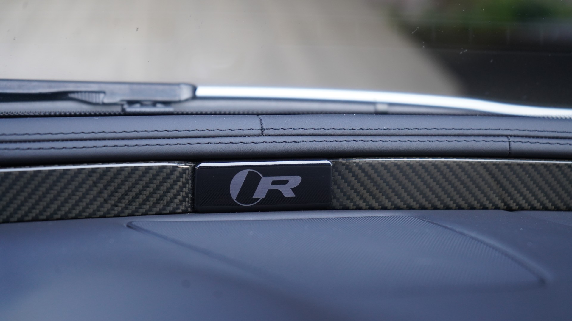 JAGUAR XJR 5.0 V8 S/C-image-19