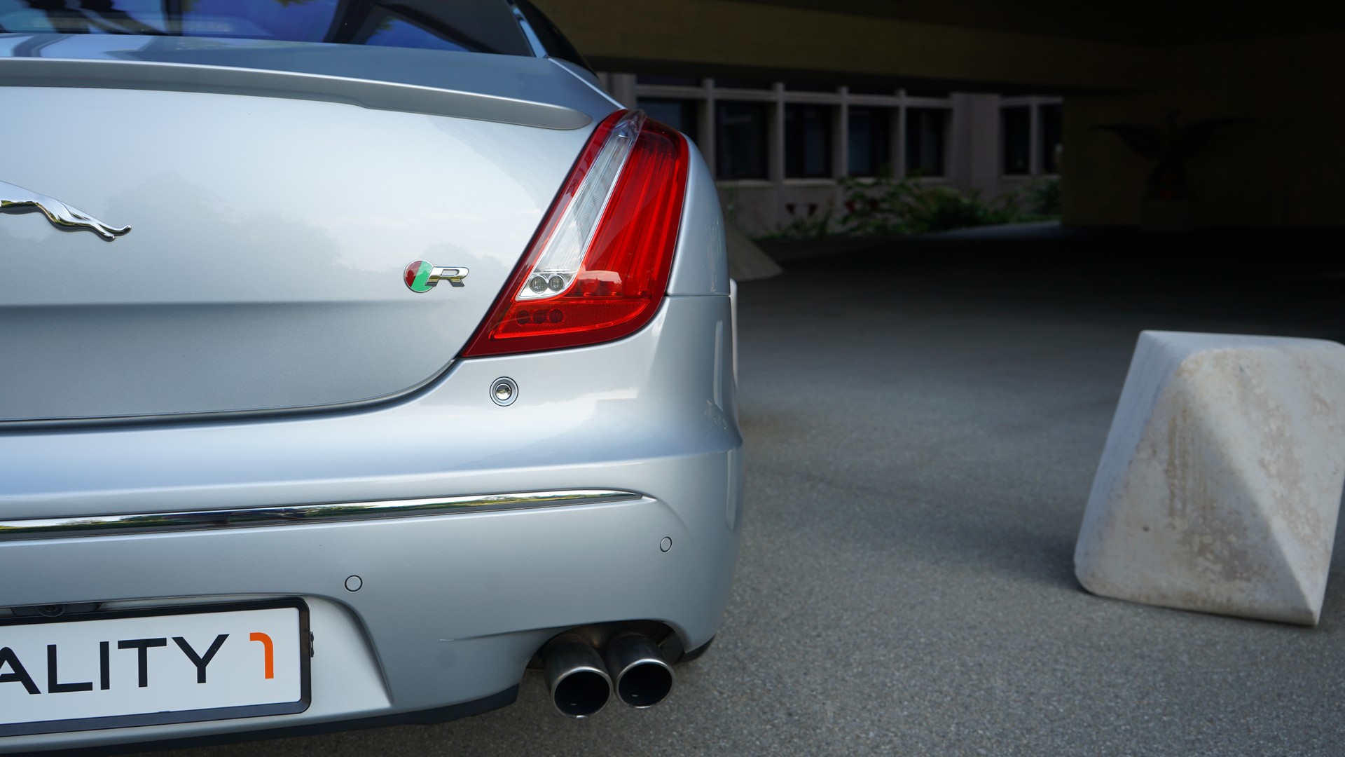 JAGUAR XJR 5.0 V8 S/C-image-8