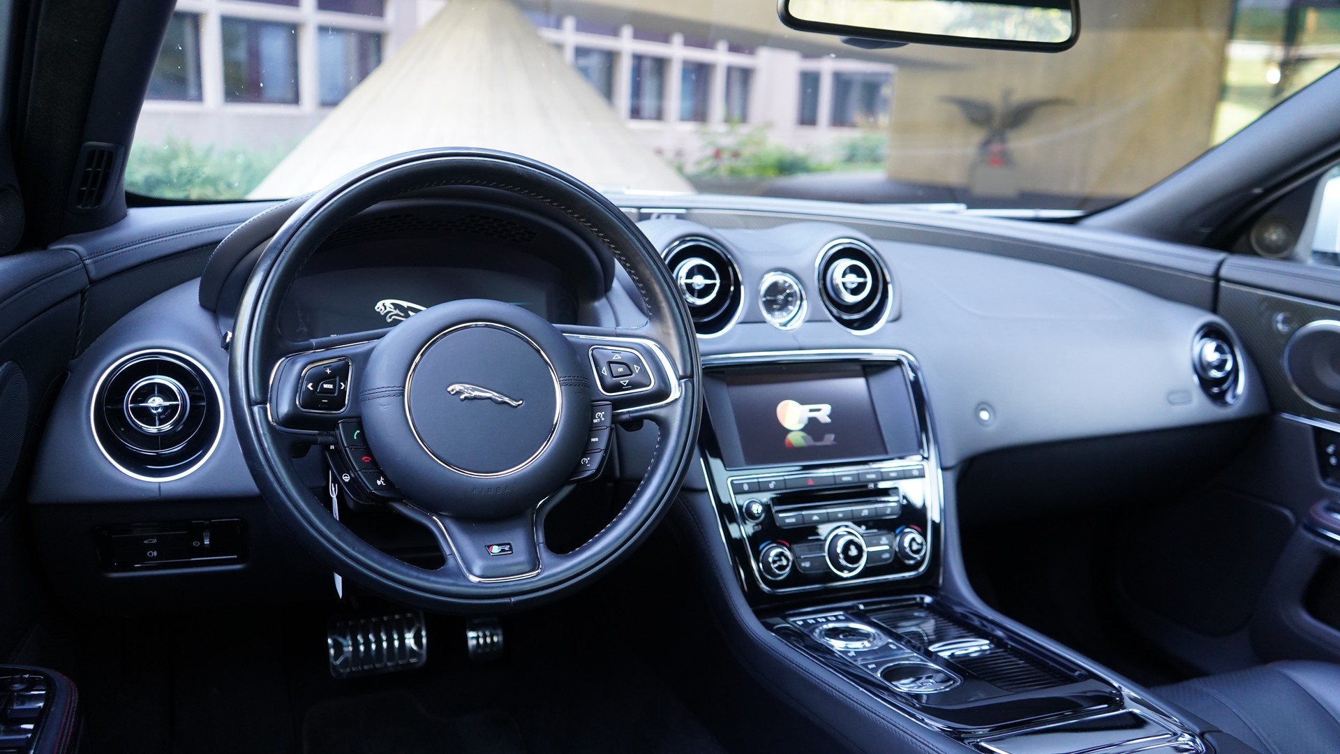 JAGUAR XJR 5.0 V8 S/C-image-17