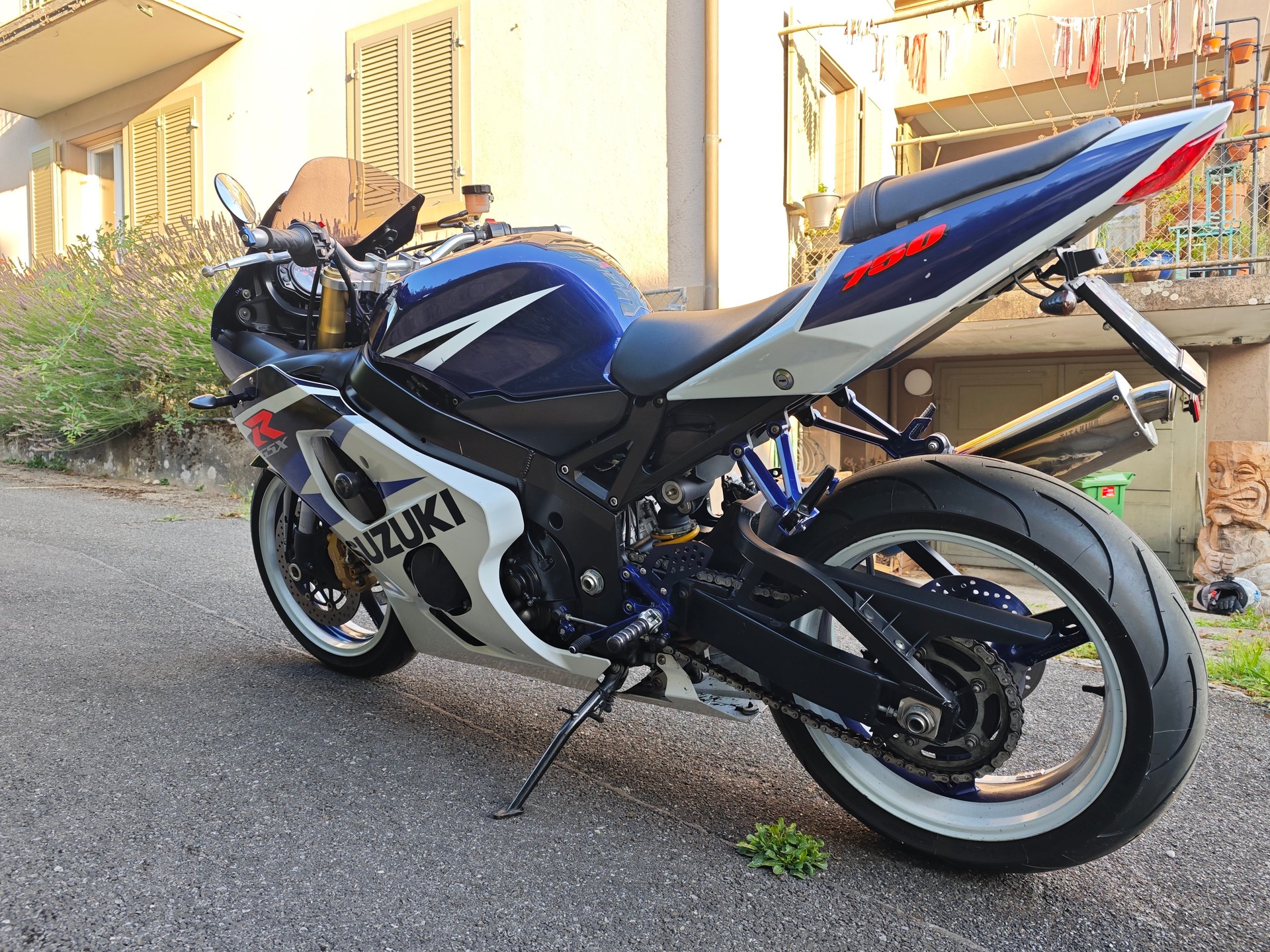 SUZUKI GSX-R 750 K4/K5-image-4