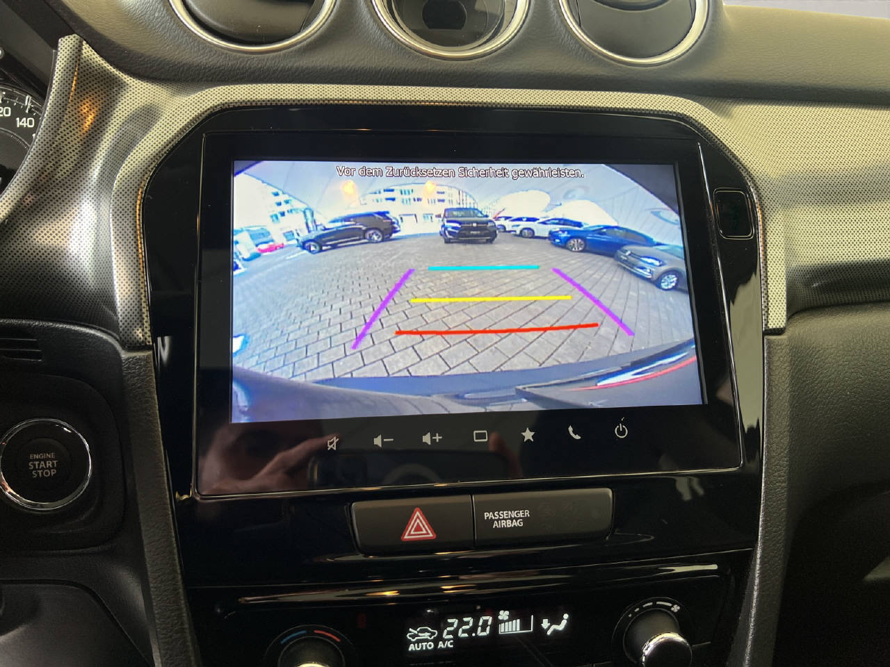 SUZUKI Vitara 1.5 AGS 4x4 Mild-Hybrid GLX Pano-image-17
