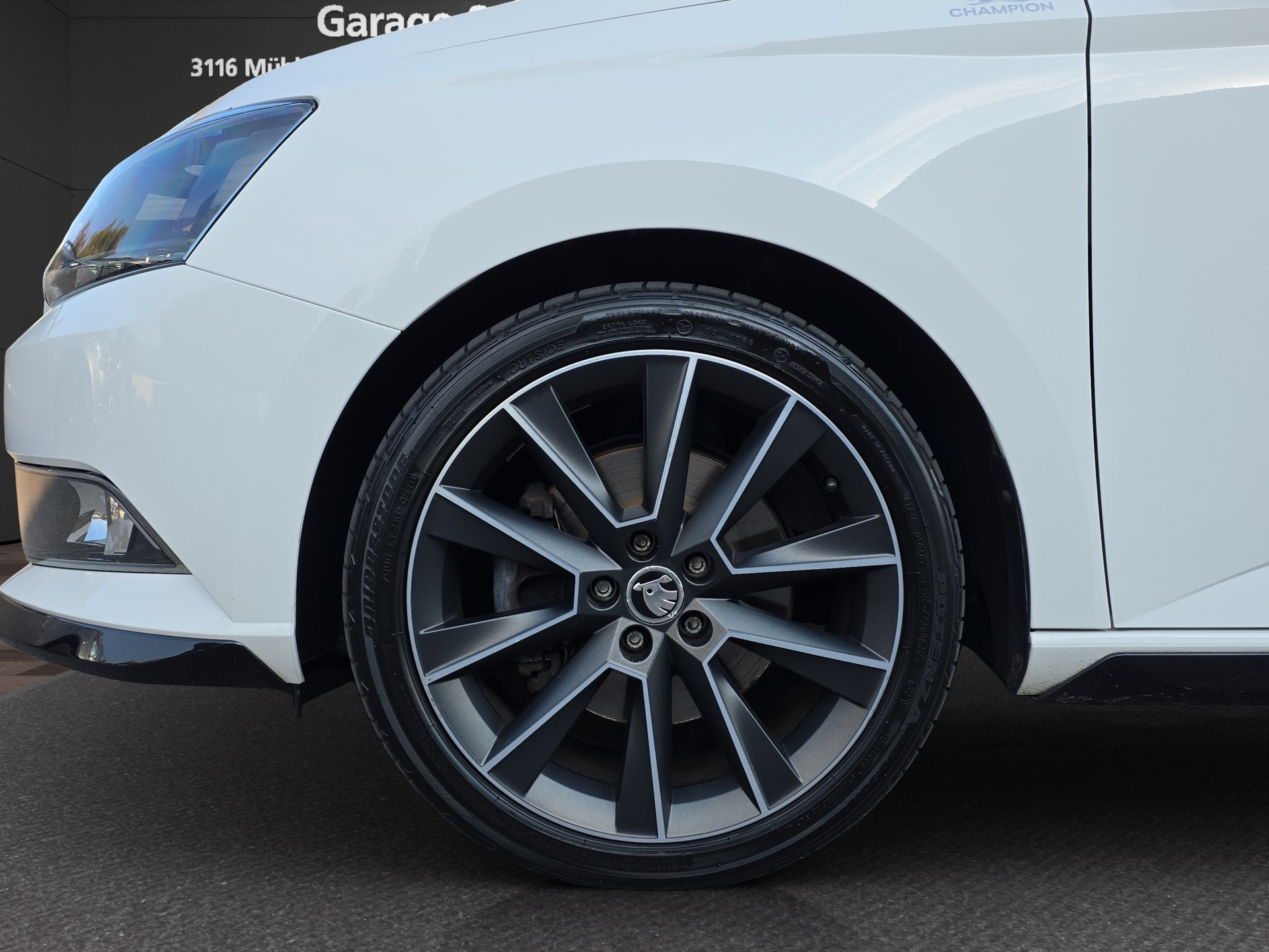 SKODA Fabia 1.4 TSI R5 DSG-image-11