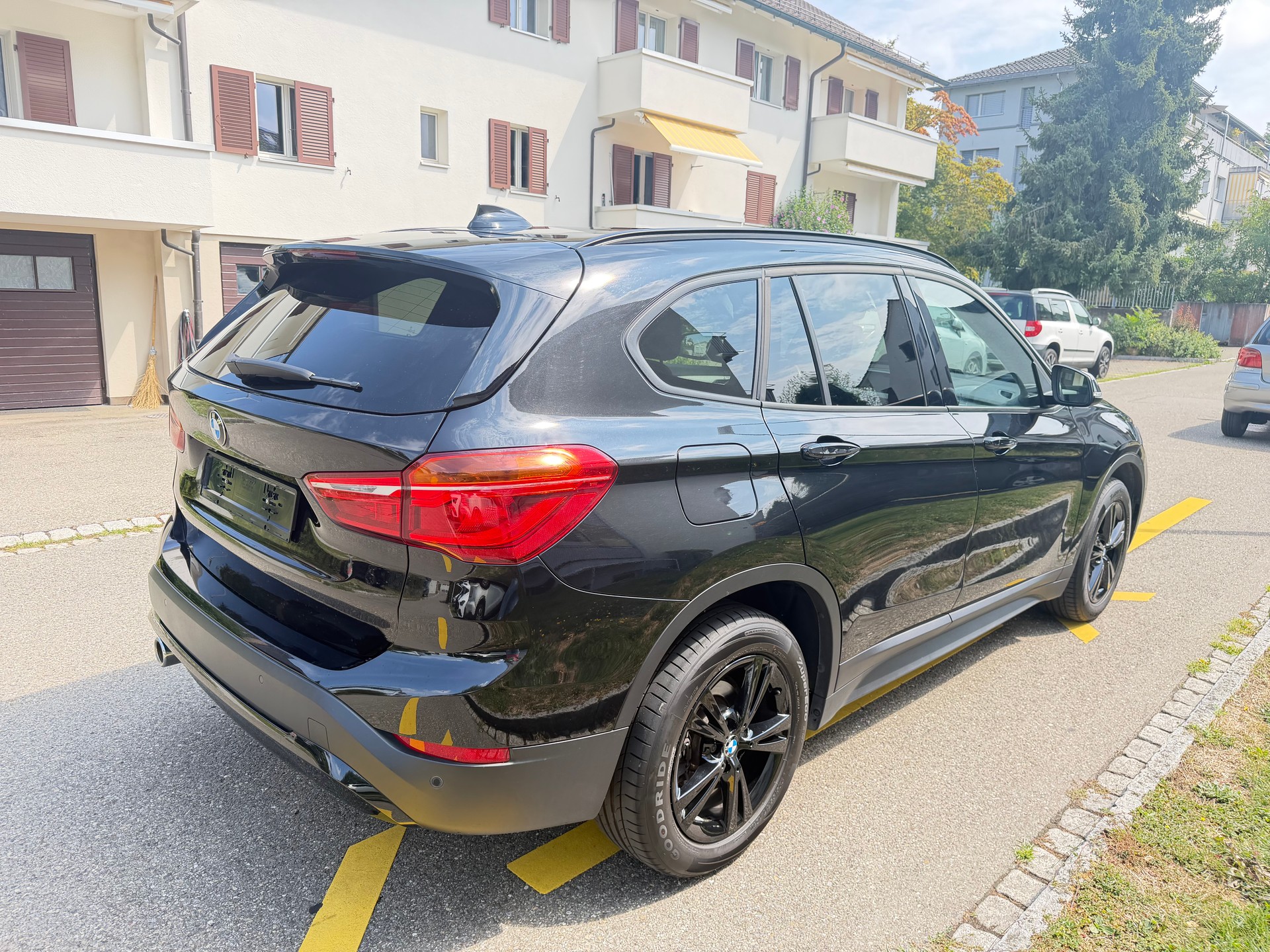 BMW X1 sDrive 18i Essential Edition Steptronic DSK/ FRISCH AB MFK. 31. 07. 2026. & SERVICE-image-7