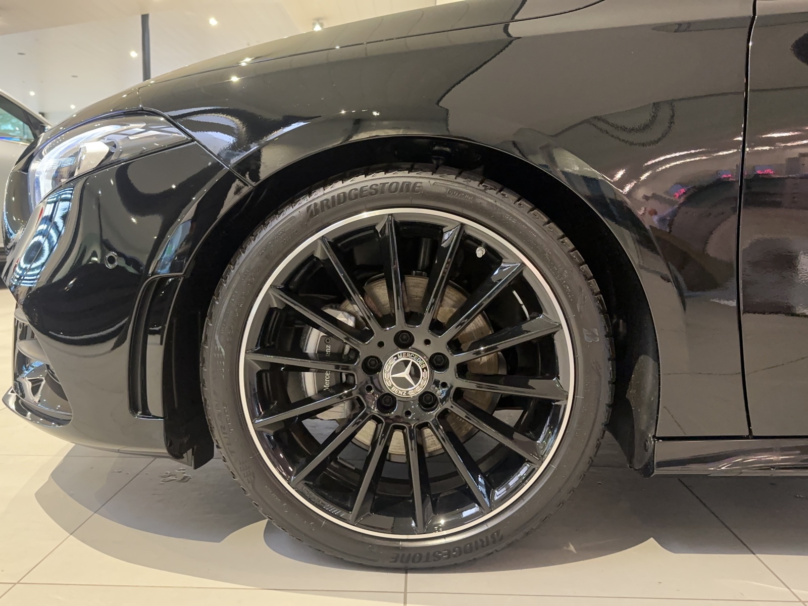 MERCEDES-BENZ A 180 Night Star AMG Line 7G-DCT-image-9