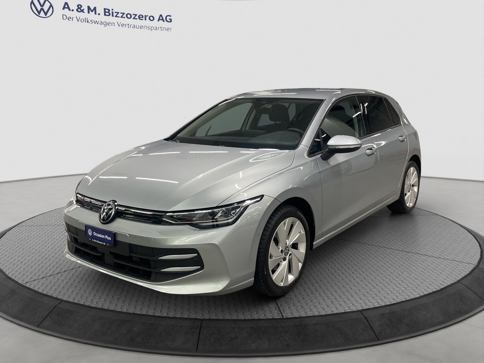 VW Golf 1.5 e TSI mHEV United DSG-image-0