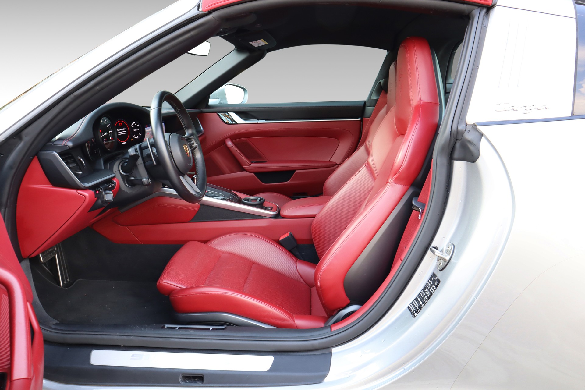 PORSCHE 911 Targa 4S-image-11